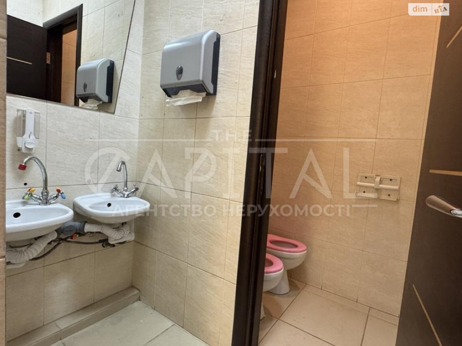 Комерційне приміщення в Києві, продаж по Польова вулиця 61, район Караваєві Дачі, ціна: 1 675 000 доларів за об’єкт фото 1