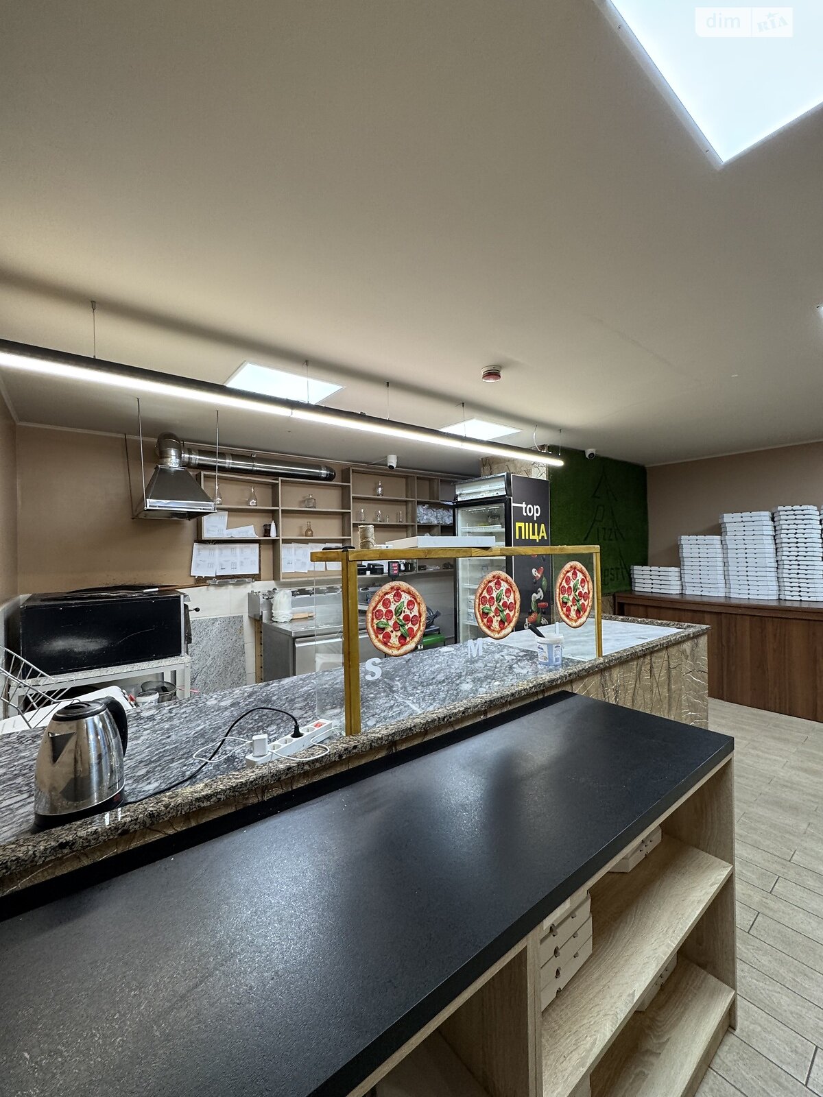 Коммерческое помещение в Киеве, продажа по Конча-Заспинская (Генерала Матыкина) улица 12, район Конча-Заспа, цена: 50 000 долларов за объект фото 1