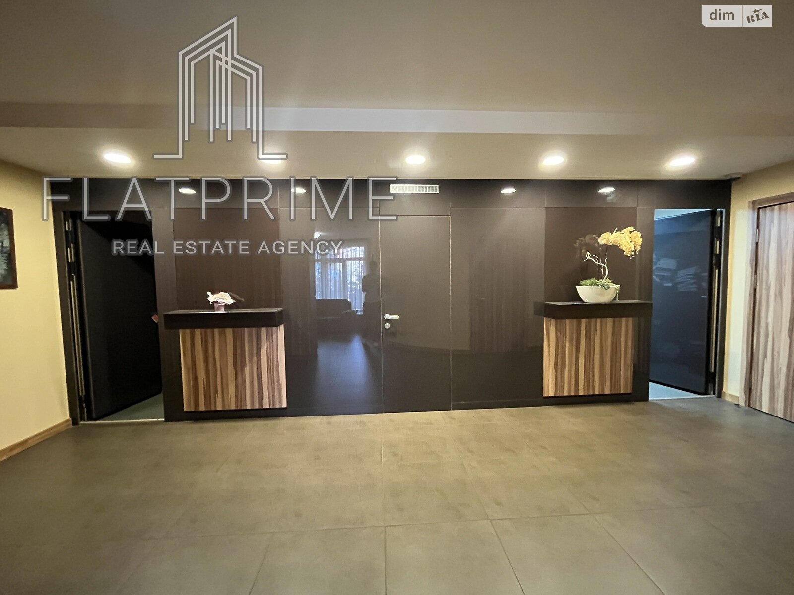 Коммерческое помещение в Киеве, продажа по Кудрявская улица 13-19, район Кудрявец, цена: 450 000 долларов за объект фото 1