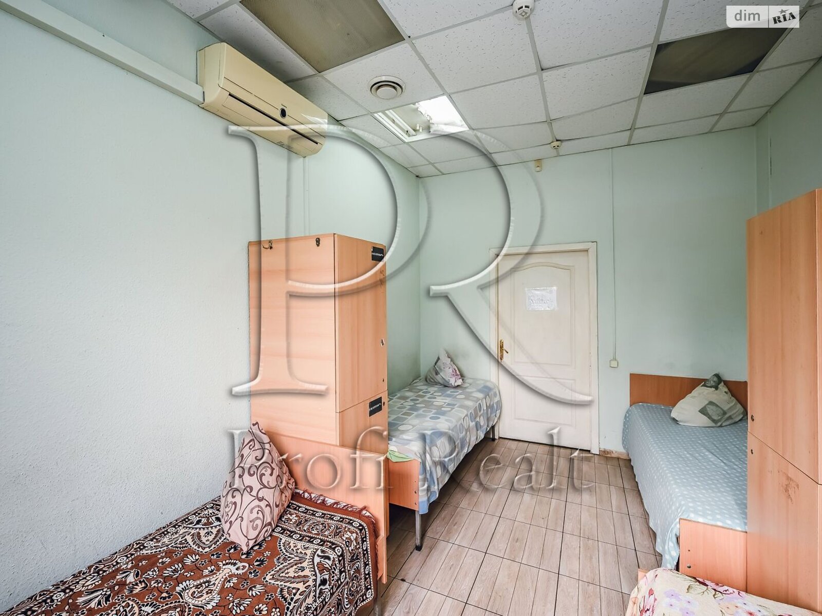 Комерційне приміщення в Києві, продаж по Кубанської України вулиця 21А, район Лісовий Масив, ціна: 147 000 доларів за об’єкт фото 1 Комерційне приміщення в Києві, продаж по Кубанської України вулиця 21А, район Лісовий Масив, ціна: 147 000 доларів за об’єкт фото 1