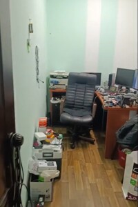 Коммерческое помещение в Киеве, Левка Лукьяненко улица 2Л, цена: продажи 170 000 долларов за объект фото 2 Коммерческое помещение в Киеве, Левка Лукьяненко улица 2Л, цена продажи: 170 000 долларов за объект фото 2
