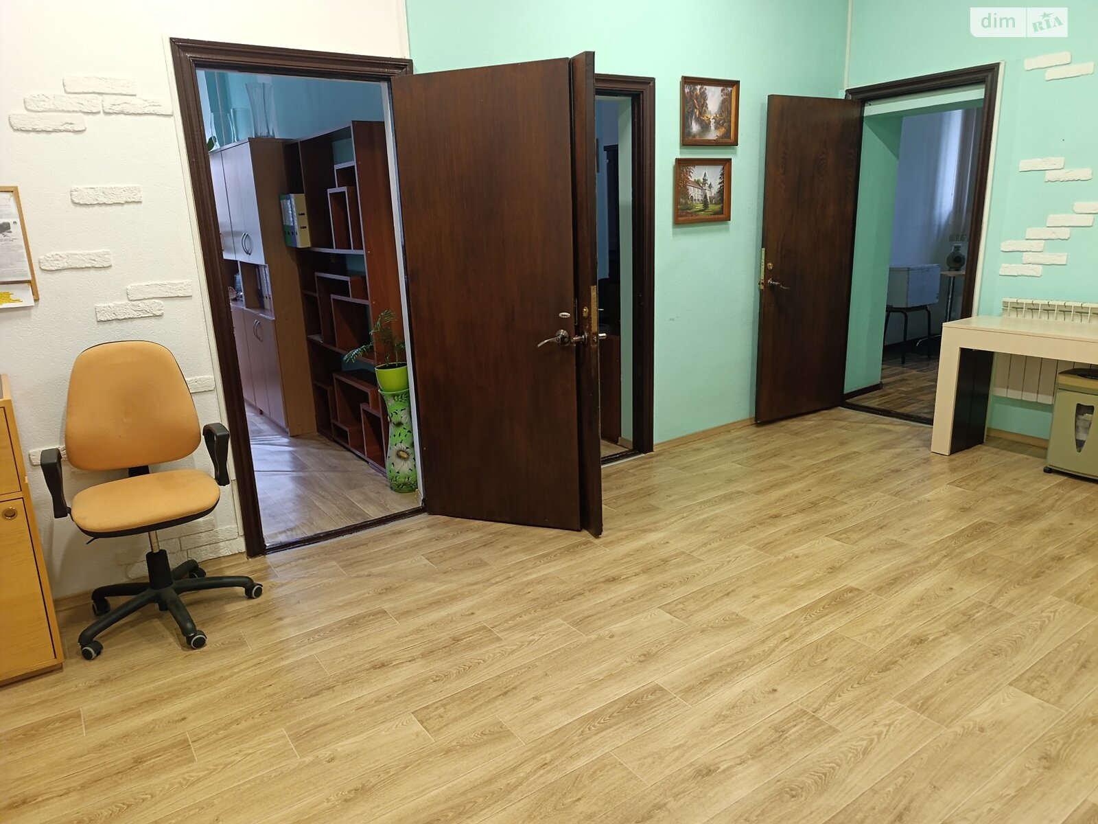 Коммерческое помещение в Киеве, Левка Лукьяненко улица 2Л, цена: продажи 170 000 долларов за объект фото 1 Коммерческое помещение в Киеве, Левка Лукьяненко улица 2Л, цена продажи: 170 000 долларов за объект фото 1