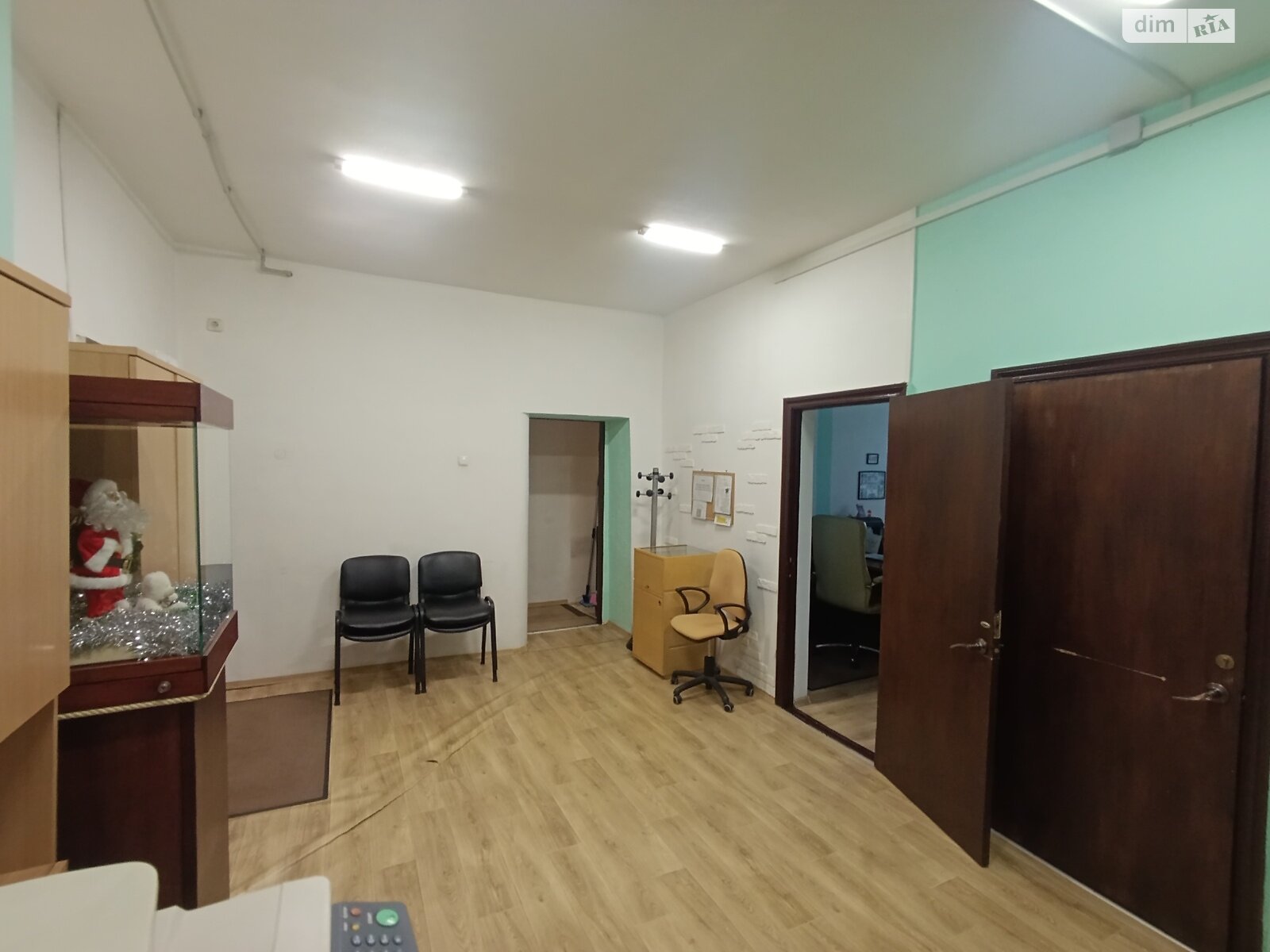 Коммерческое помещение в Киеве, Левка Лукьяненко улица 2Л, цена: продажи 170 000 долларов за объект фото 1 Коммерческое помещение в Киеве, Левка Лукьяненко улица 2Л, цена продажи: 170 000 долларов за объект фото 1
