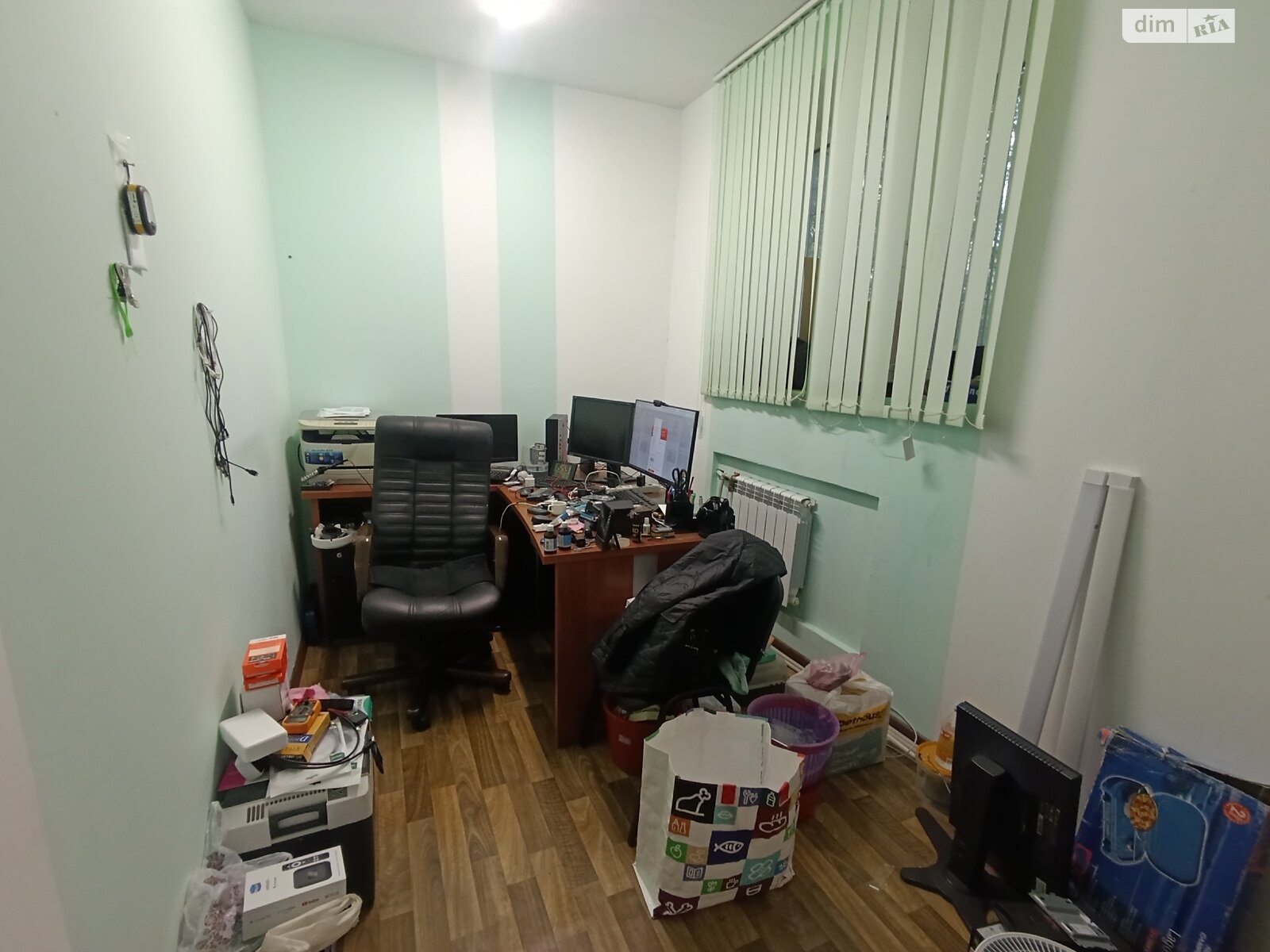 Коммерческое помещение в Киеве, Левка Лукьяненко улица 2Л, цена: продажи 170 000 долларов за объект фото 1 Коммерческое помещение в Киеве, Левка Лукьяненко улица 2Л, цена продажи: 170 000 долларов за объект фото 1