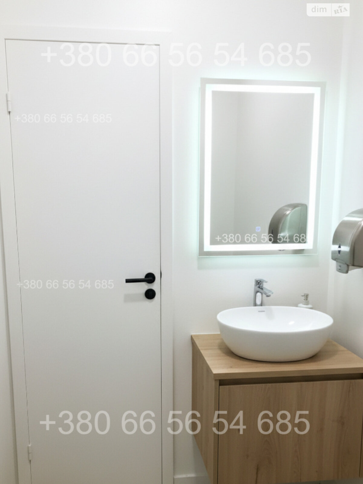 Коммерческое помещение в Киеве, продажа по Митрополита Андрея Шептицкого улица 3Г, район Левобережный Масив, цена: 20 999 долларов за объект фото 1 Коммерческое помещение в Киеве, продажа по Митрополита Андрея Шептицкого улица 3Г, район Левобережный Масив, цена: 20 999 долларов за объект фото 1