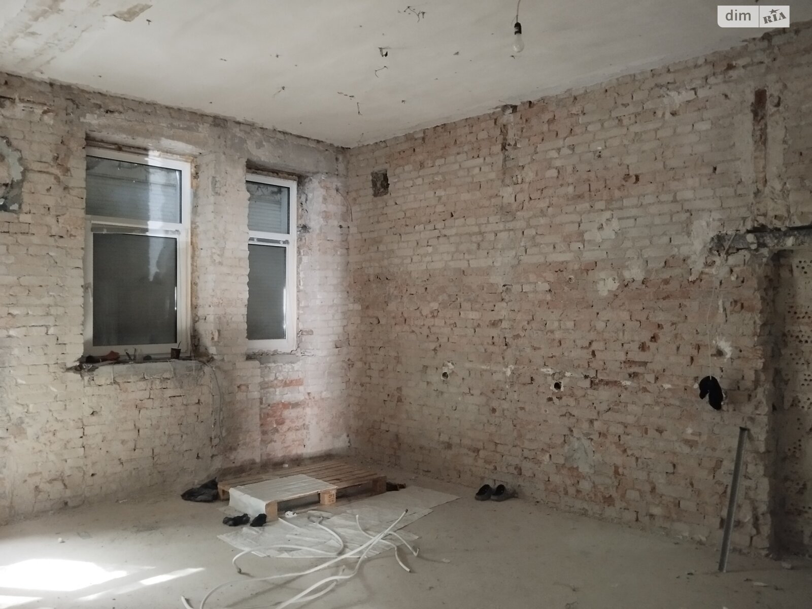 Коммерческое помещение в Киеве, продажа по Кловский спуск 10, район Липки, цена: 1 295 000 долларов за объект фото 1