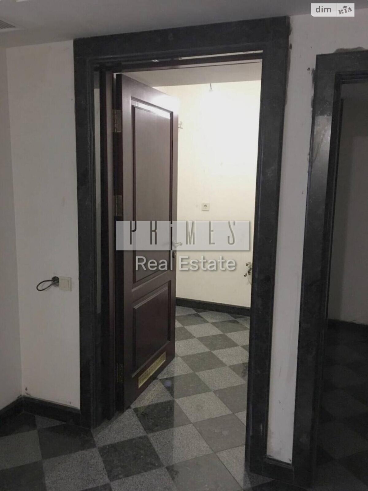 Комерційне приміщення в Києві, продаж по Лютеранська вулиця 4, район Липки, ціна: 323 459 доларів за об’єкт фото 1