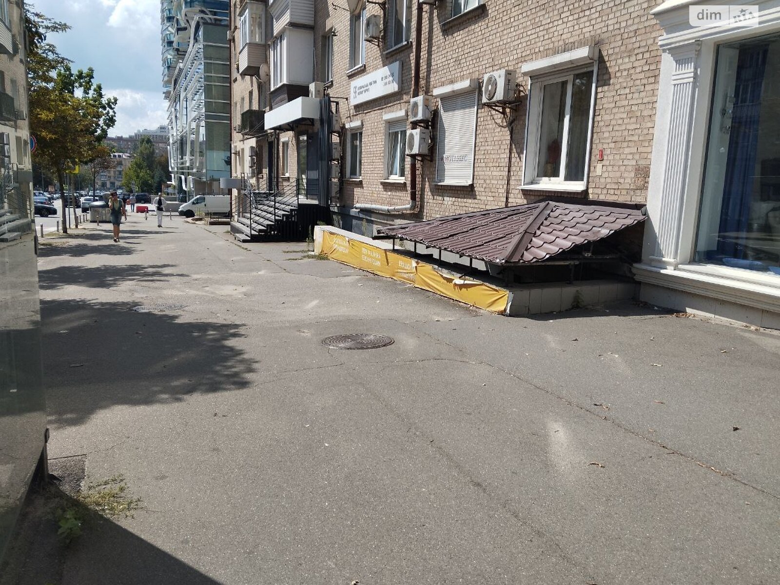 Коммерческое помещение в Киеве, продажа по Мечникова улица 11, район Липки, цена: 215 000 долларов за объект фото 1