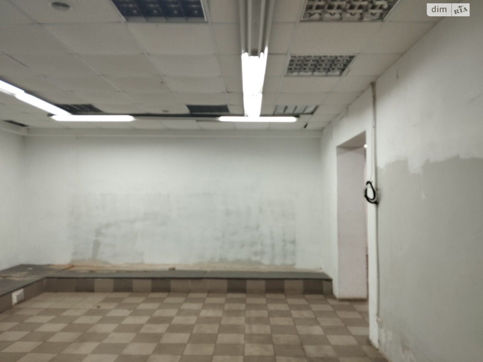 Коммерческое помещение в Киеве, продажа по Мечникова улица 11, район Липки, цена: 215 000 долларов за объект фото 1