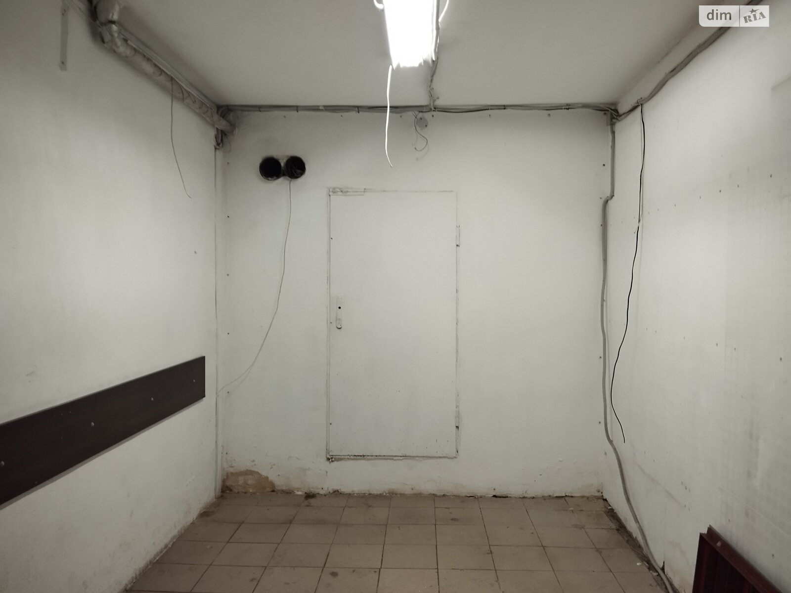 Коммерческое помещение в Киеве, продажа по Мечникова улица 11, район Липки, цена: 215 000 долларов за объект фото 1