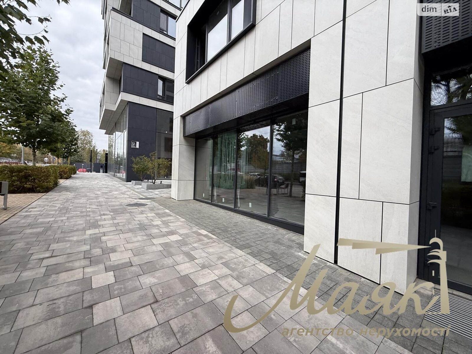 Коммерческое помещение в Киеве, продажа по Гарета Джонса (Семьи Хохловых) улица, район Лукьяновка, цена: 1 355 000 долларов за объект фото 1 Коммерческое помещение в Киеве, продажа по Гарета Джонса (Семьи Хохловых) улица, район Лукьяновка, цена: 1 355 000 долларов за объект фото 1