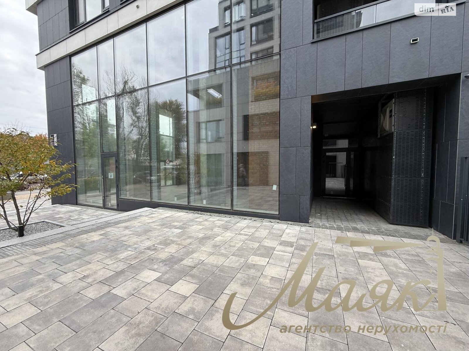 Коммерческое помещение в Киеве, продажа по Гарета Джонса (Семьи Хохловых) улица 12, район Лукьяновка, цена: 1 216 500 долларов за объект фото 1