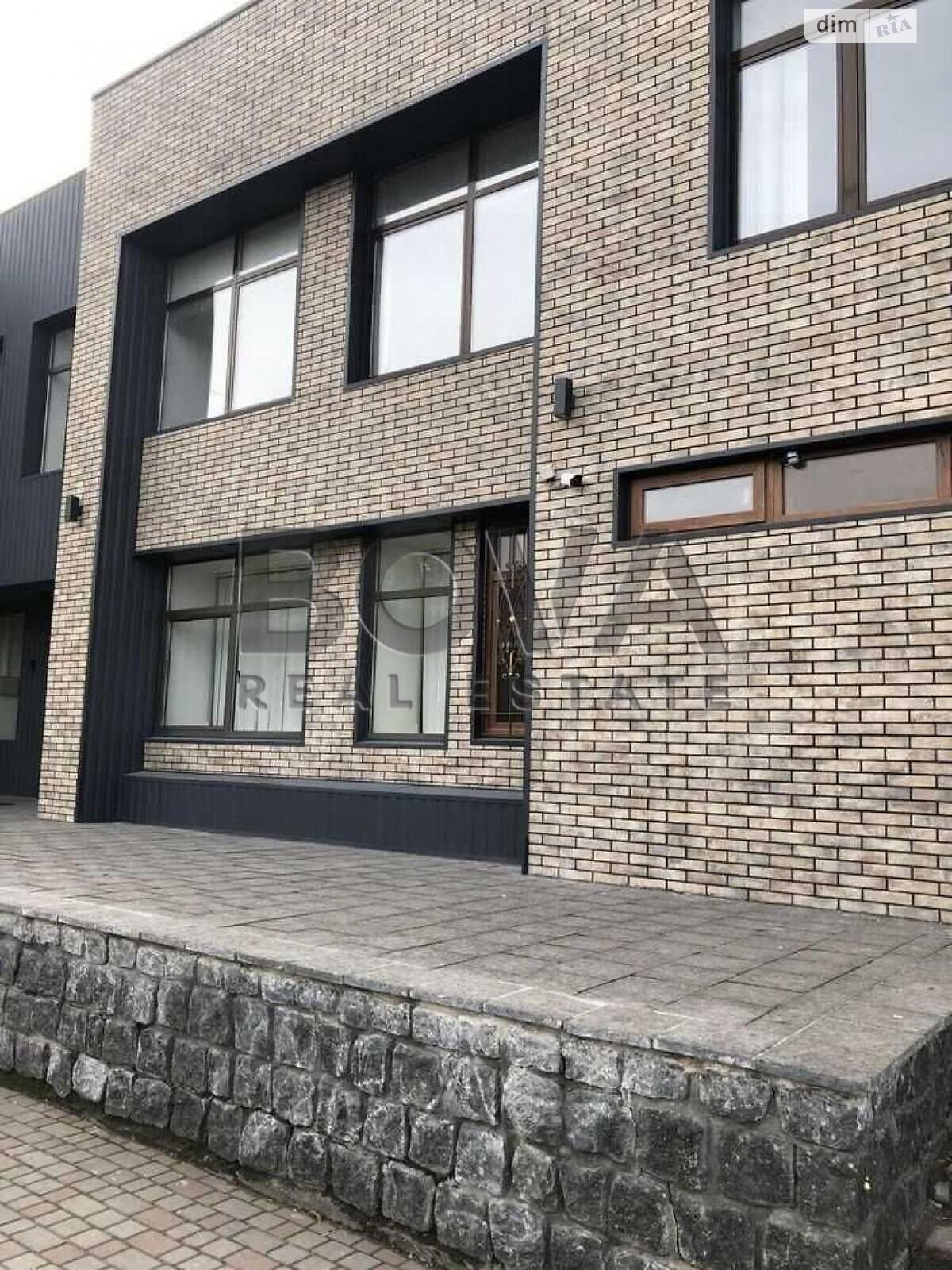 Комерційне приміщення в Києві, продаж по Лук’янівська вулиця 1, район Лук’янівка, ціна: 1 164 000 доларів за об’єкт фото 1 Комерційне приміщення в Києві, продаж по Лук’янівська вулиця 1, район Лук’янівка, ціна: 1 164 000 доларів за об’єкт фото 1