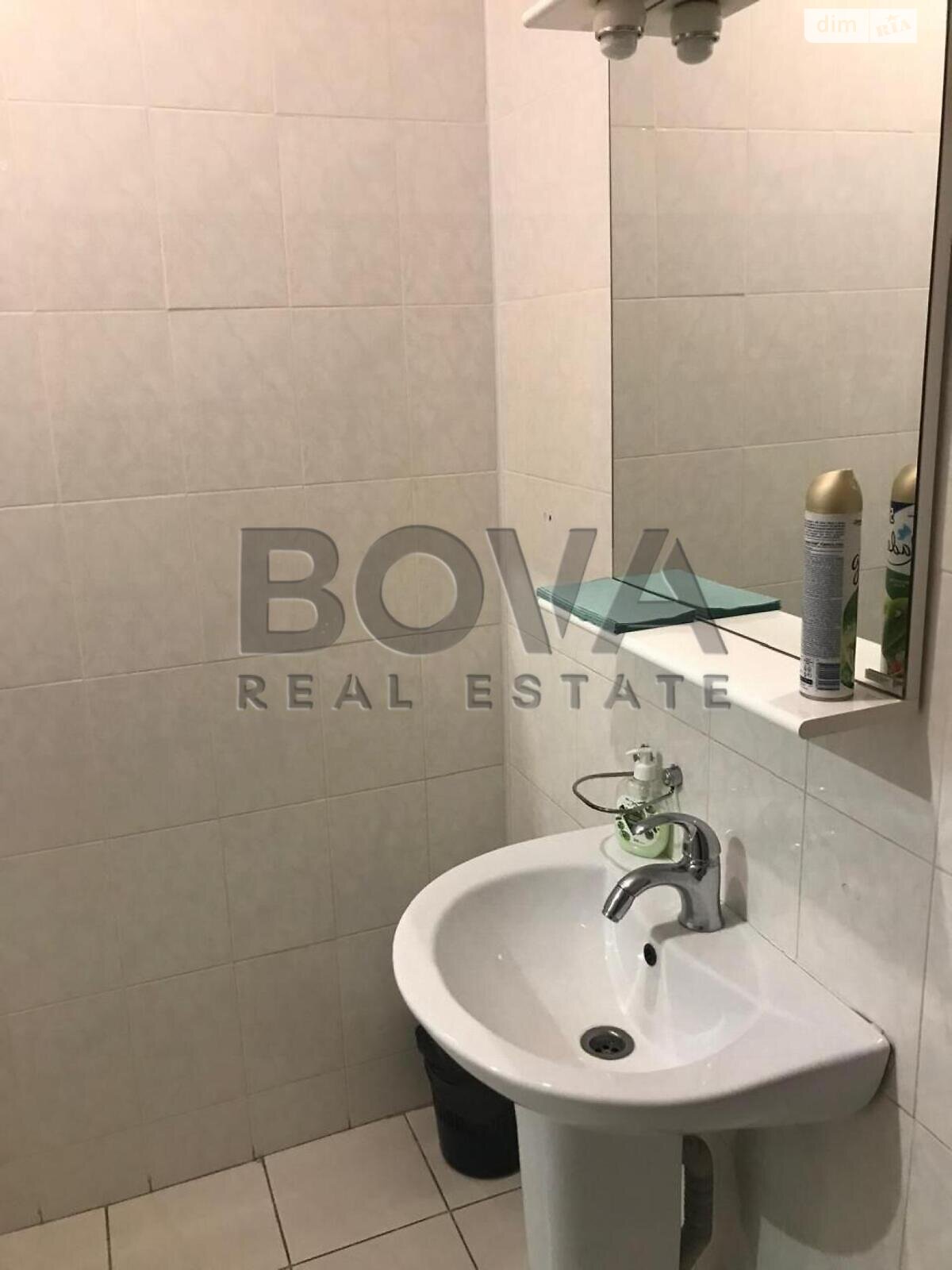 Комерційне приміщення в Києві, продаж по Лук’янівська вулиця 1, район Лук’янівка, ціна: 1 164 000 доларів за об’єкт фото 1 Комерційне приміщення в Києві, продаж по Лук’янівська вулиця 1, район Лук’янівка, ціна: 1 164 000 доларів за об’єкт фото 1