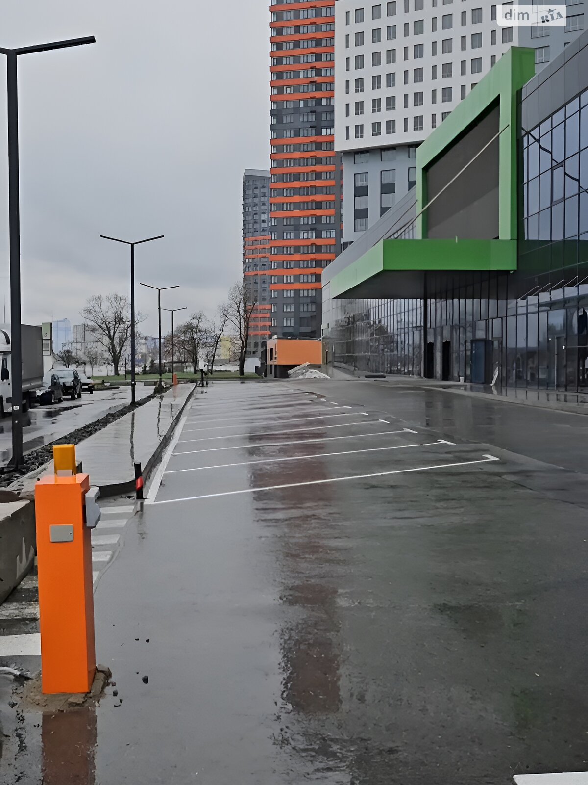 Комерційне приміщення в Києві, Миколи Бажана проспект 17, ціна продажу: 350 000 доларів за об’єкт фото 1 Комерційне приміщення в Києві, Миколи Бажана проспект 17, ціна продажу: 350 000 доларів за об’єкт фото 1