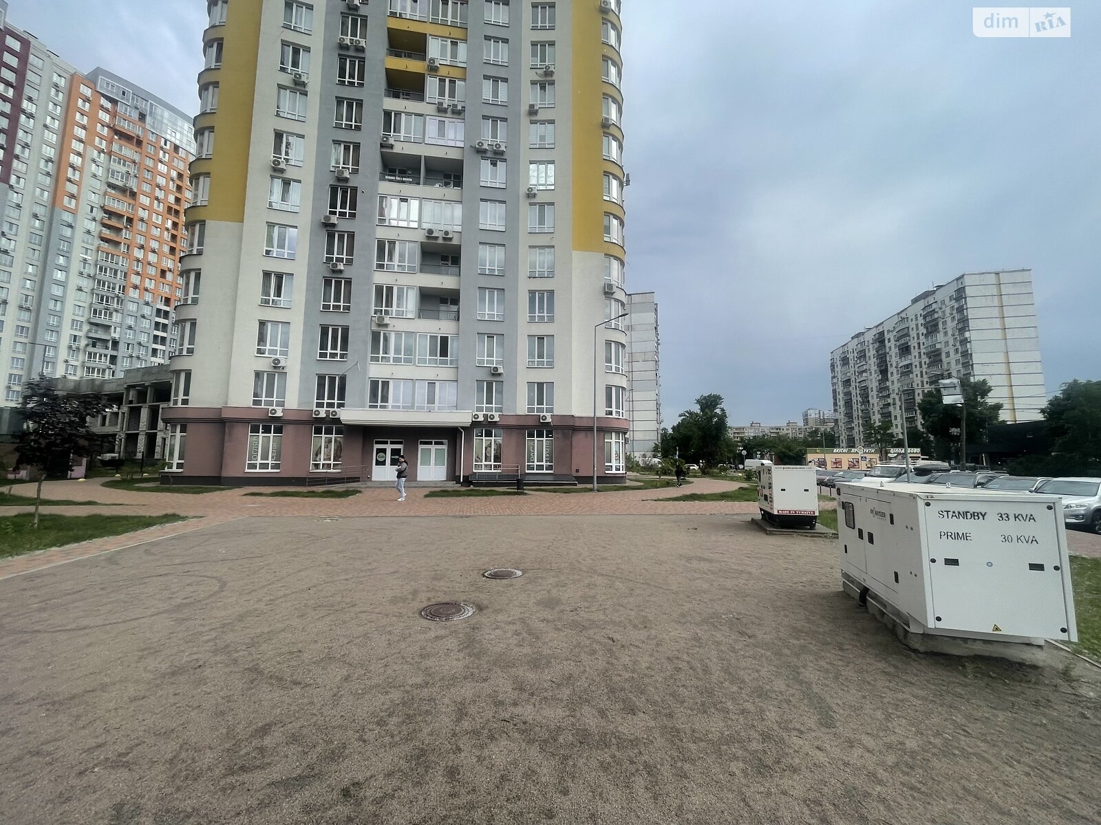 Комерційне приміщення в Києві, продаж по Каховська вулиця 56, район Микільська Слобідка, ціна: 882 600 доларів за об’єкт фото 1 Комерційне приміщення в Києві, продаж по Каховська вулиця 56, район Микільська Слобідка, ціна: 882 600 доларів за об’єкт фото 1