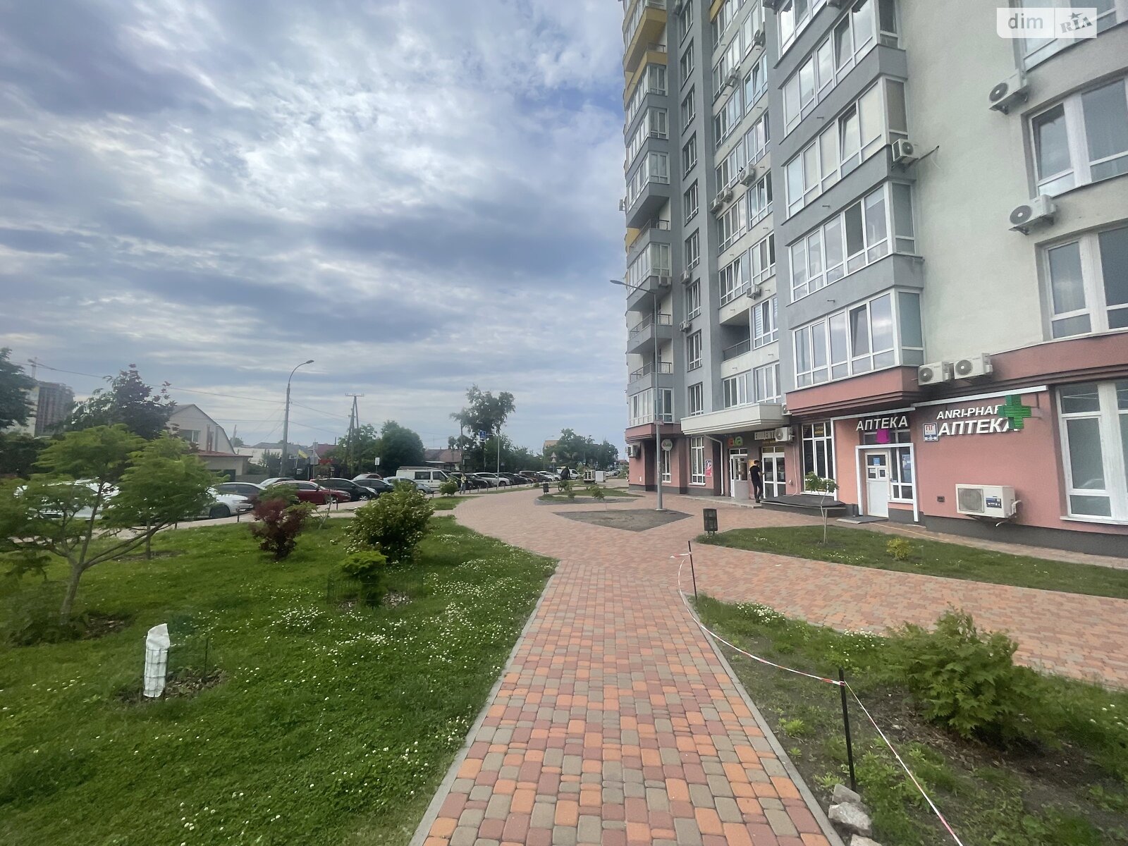 Комерційне приміщення в Києві, продаж по Каховська вулиця 56, район Микільська Слобідка, ціна: 882 600 доларів за об’єкт фото 1 Комерційне приміщення в Києві, продаж по Каховська вулиця 56, район Микільська Слобідка, ціна: 882 600 доларів за об’єкт фото 1