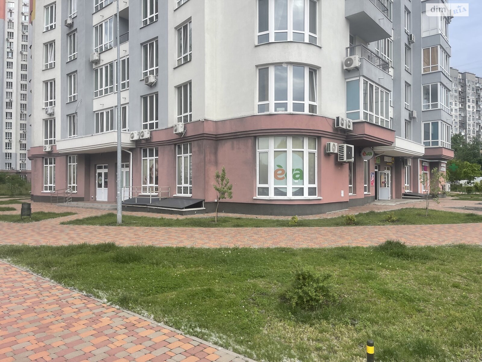 Комерційне приміщення в Києві, продаж по Каховська вулиця 56, район Микільська Слобідка, ціна: 882 600 доларів за об’єкт фото 1 Комерційне приміщення в Києві, продаж по Каховська вулиця 56, район Микільська Слобідка, ціна: 882 600 доларів за об’єкт фото 1