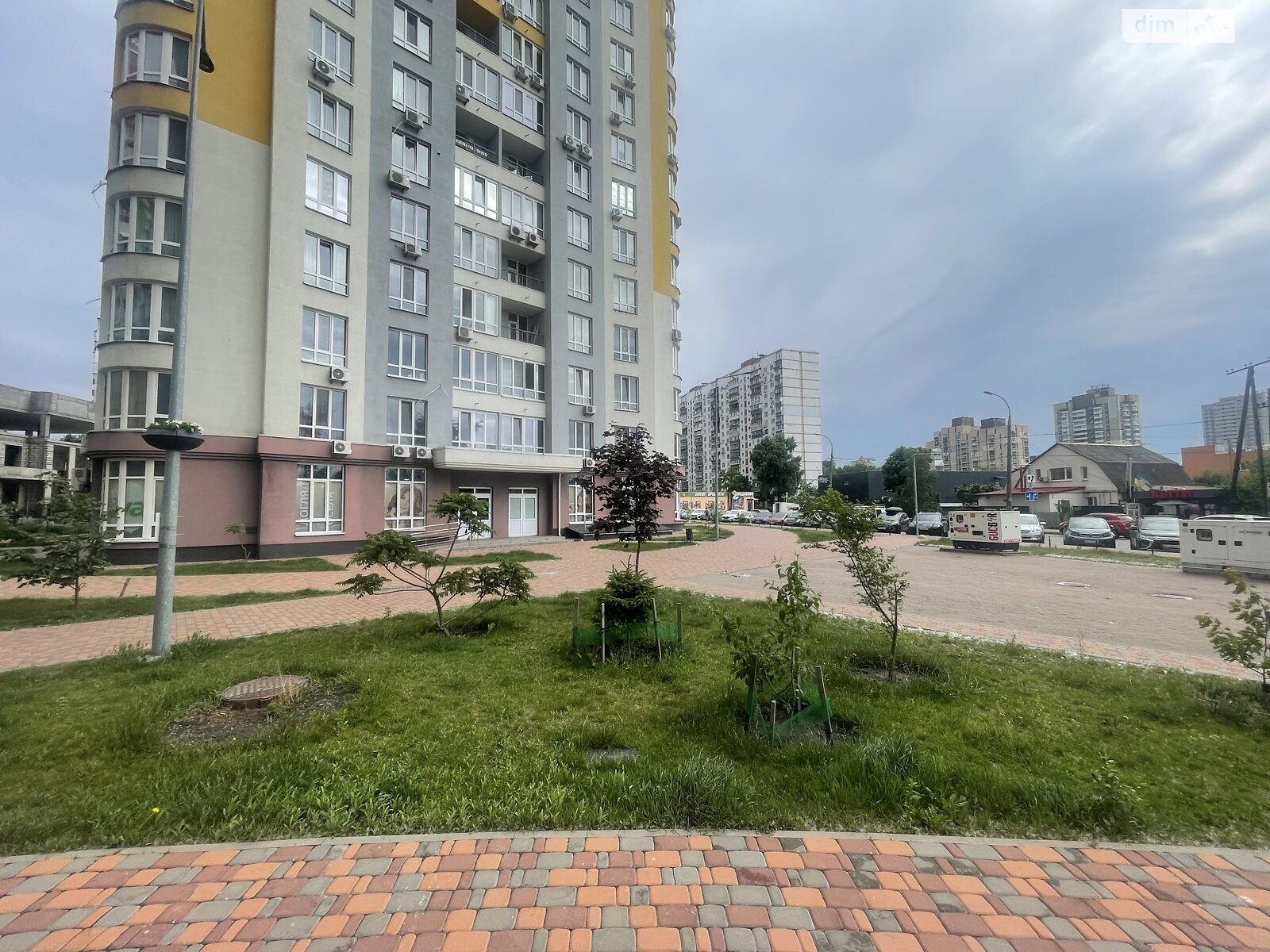 Комерційне приміщення в Києві, продаж по Каховська вулиця 56, район Микільська Слобідка, ціна: 882 600 доларів за об’єкт фото 1 Комерційне приміщення в Києві, продаж по Каховська вулиця 56, район Микільська Слобідка, ціна: 882 600 доларів за об’єкт фото 1
