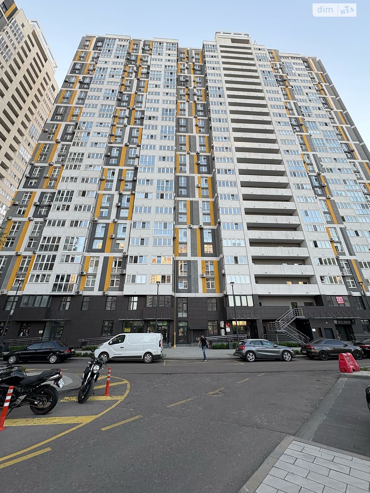 Коммерческое помещение в Киеве, продажа по Никольско-Слободская улица 10, район Никольская Слободка, цена: 115 000 долларов за объект фото 1 Коммерческое помещение в Киеве, продажа по Никольско-Слободская улица 10, район Никольская Слободка, цена: 115 000 долларов за объект фото 1