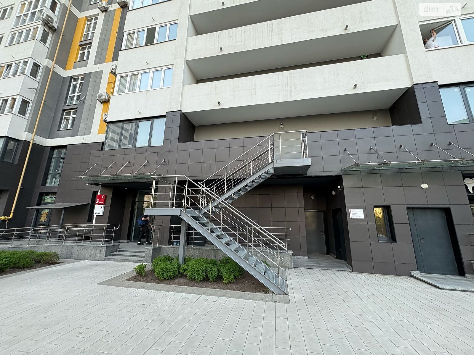 Коммерческое помещение в Киеве, продажа по Никольско-Слободская улица 10, район Никольская Слободка, цена: 115 000 долларов за объект фото 1 Коммерческое помещение в Киеве, продажа по Никольско-Слободская улица 10, район Никольская Слободка, цена: 115 000 долларов за объект фото 1