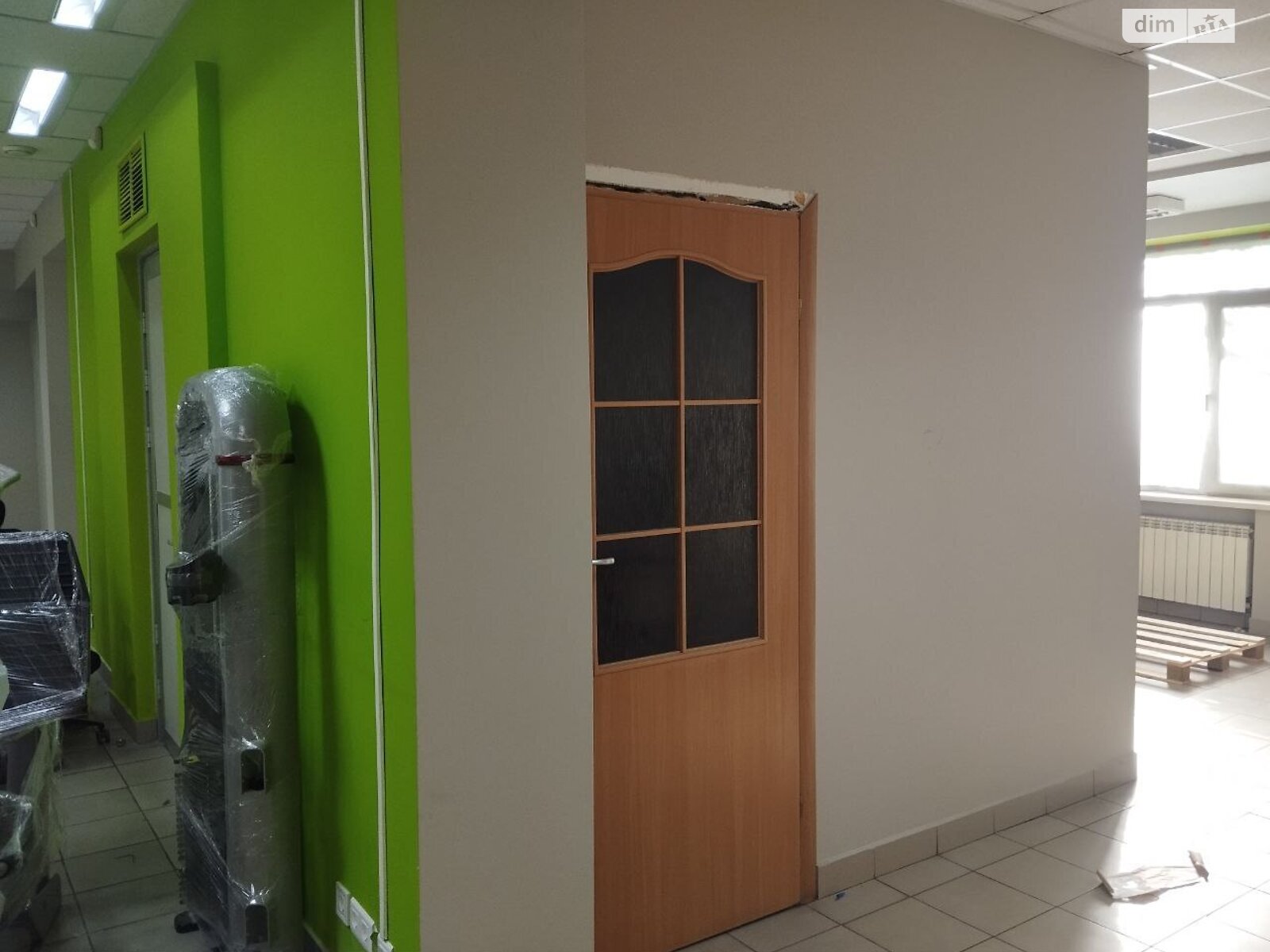 Коммерческое помещение в Киеве, продажа по Даниила Щербаковского (Щербакова) улица 57, район Нивки, цена: 237 000 долларов за объект фото 1 Коммерческое помещение в Киеве, продажа по Даниила Щербаковского (Щербакова) улица 57, район Нивки, цена: 237 000 долларов за объект фото 1