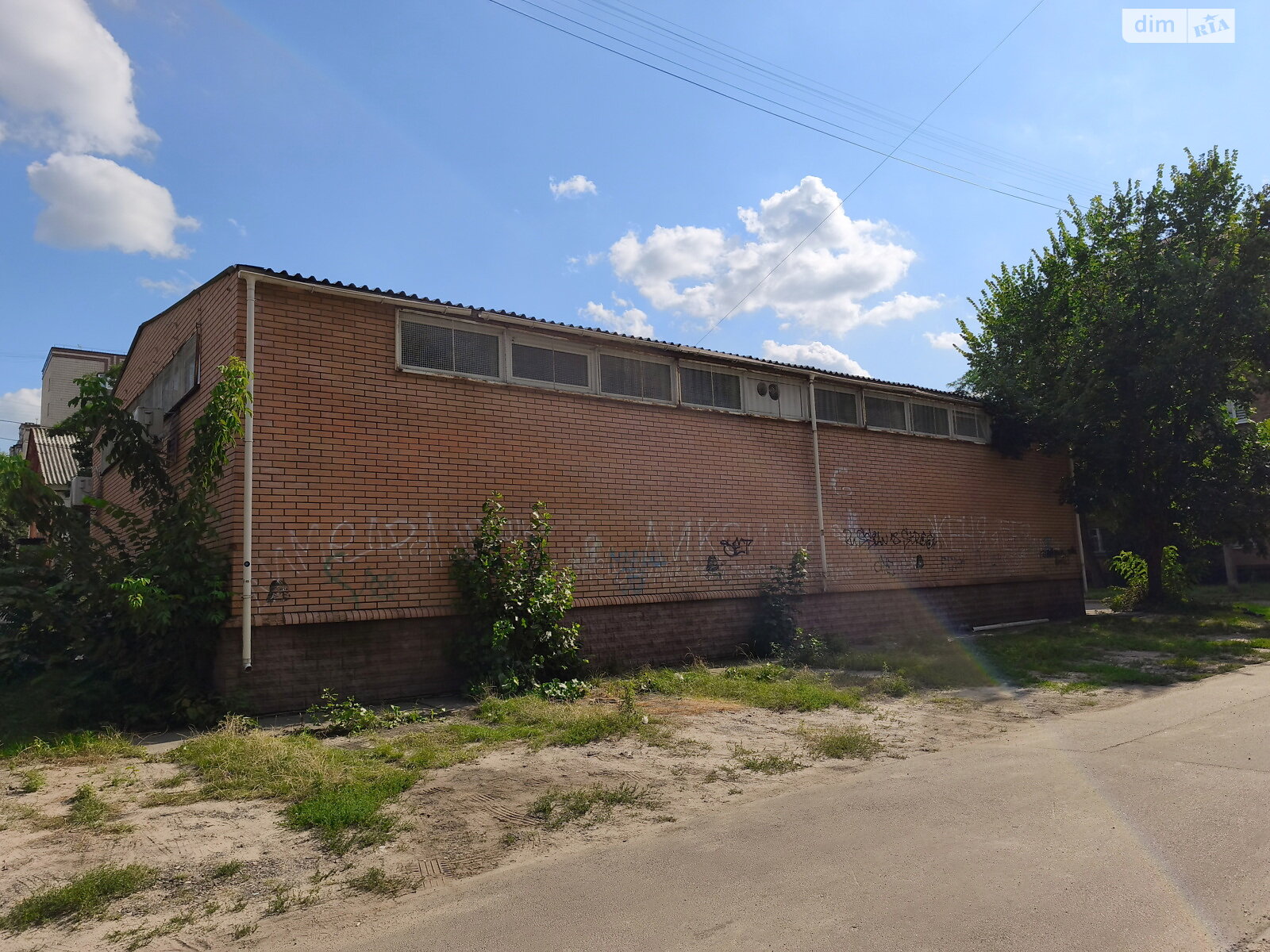 Комерційне приміщення в Києві, продаж по Юрія Литвинського (Російська) вулиця 37А, район Нова Дарниця, ціна: 175 000 доларів за об’єкт фото 1 Комерційне приміщення в Києві, продаж по Юрія Литвинського (Російська) вулиця 37А, район Нова Дарниця, ціна: 175 000 доларів за об’єкт фото 1