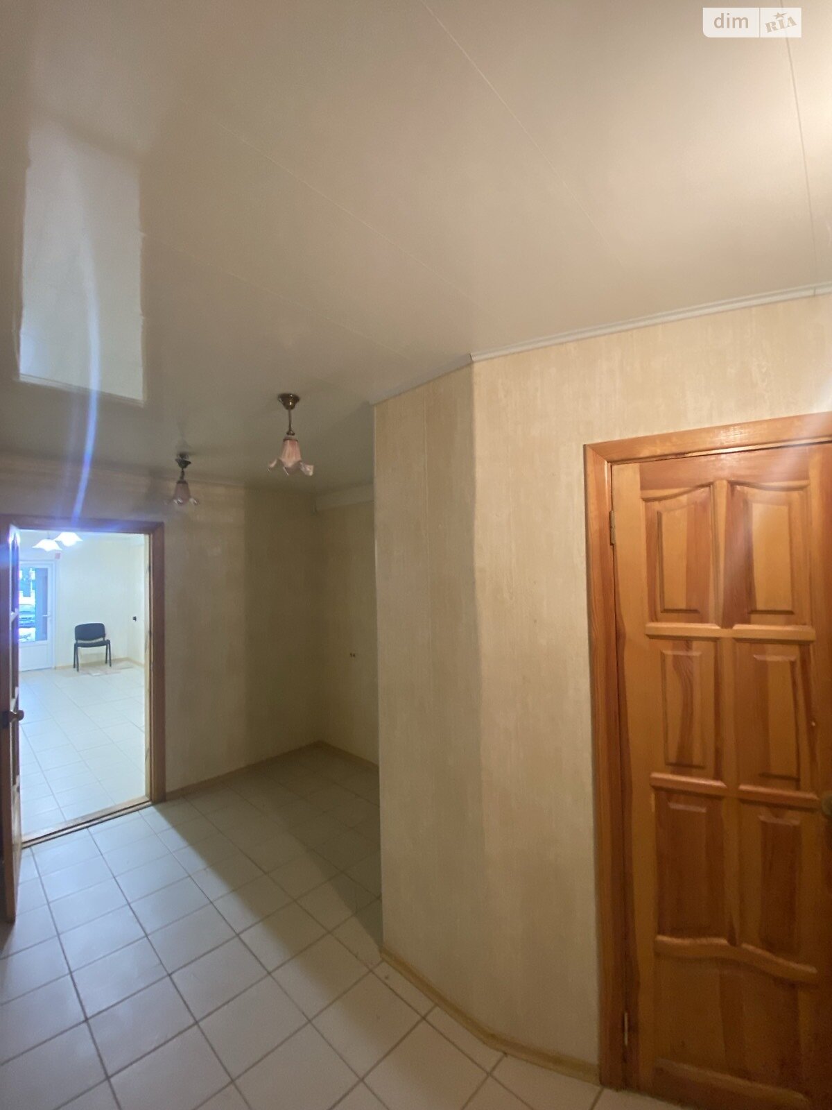 Комерційне приміщення в Києві, продаж по вул. Генерала Наумова 23А, район Новобіличі, ціна: 50 000 доларів за об’єкт фото 1 Комерційне приміщення в Києві, продаж по вул. Генерала Наумова 23А, район Новобіличі, ціна: 50 000 доларів за об’єкт фото 1