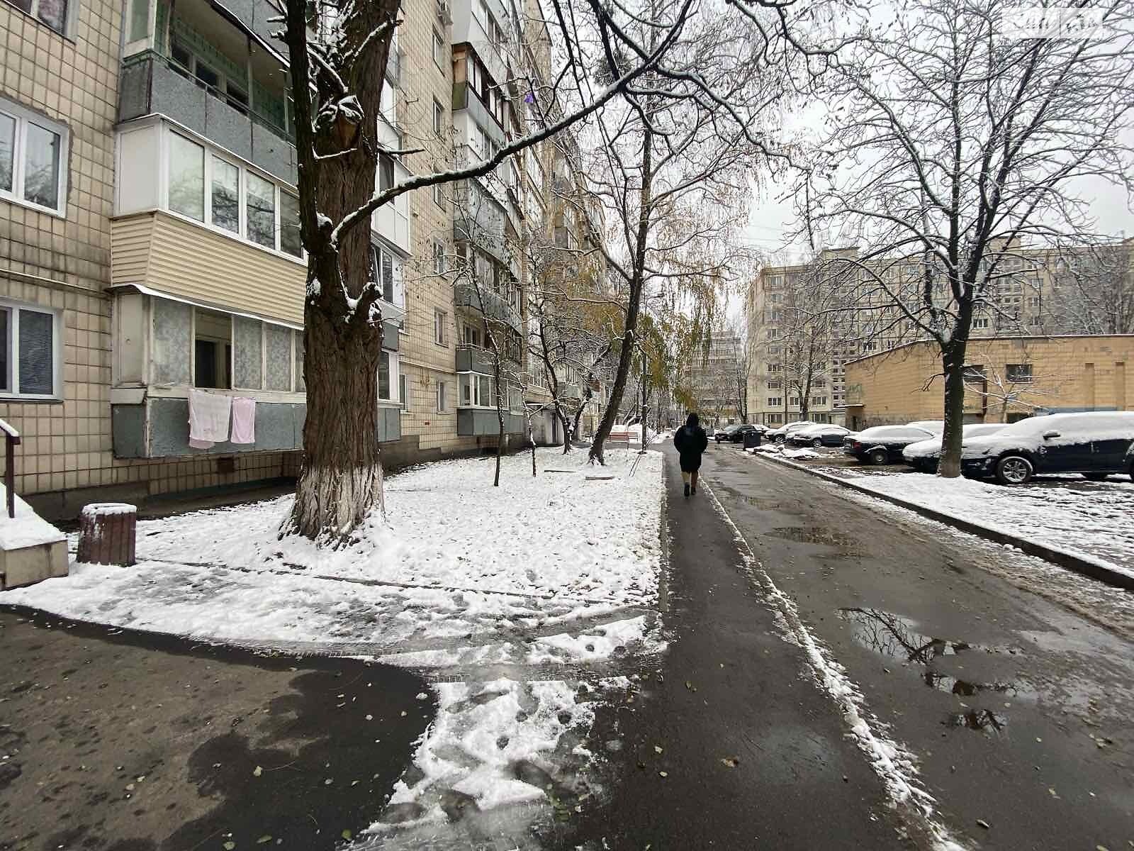 Комерційне приміщення в Києві, продаж по вул. Генерала Наумова 23А, район Новобіличі, ціна: 50 000 доларів за об’єкт фото 1 Комерційне приміщення в Києві, продаж по вул. Генерала Наумова 23А, район Новобіличі, ціна: 50 000 доларів за об’єкт фото 1
