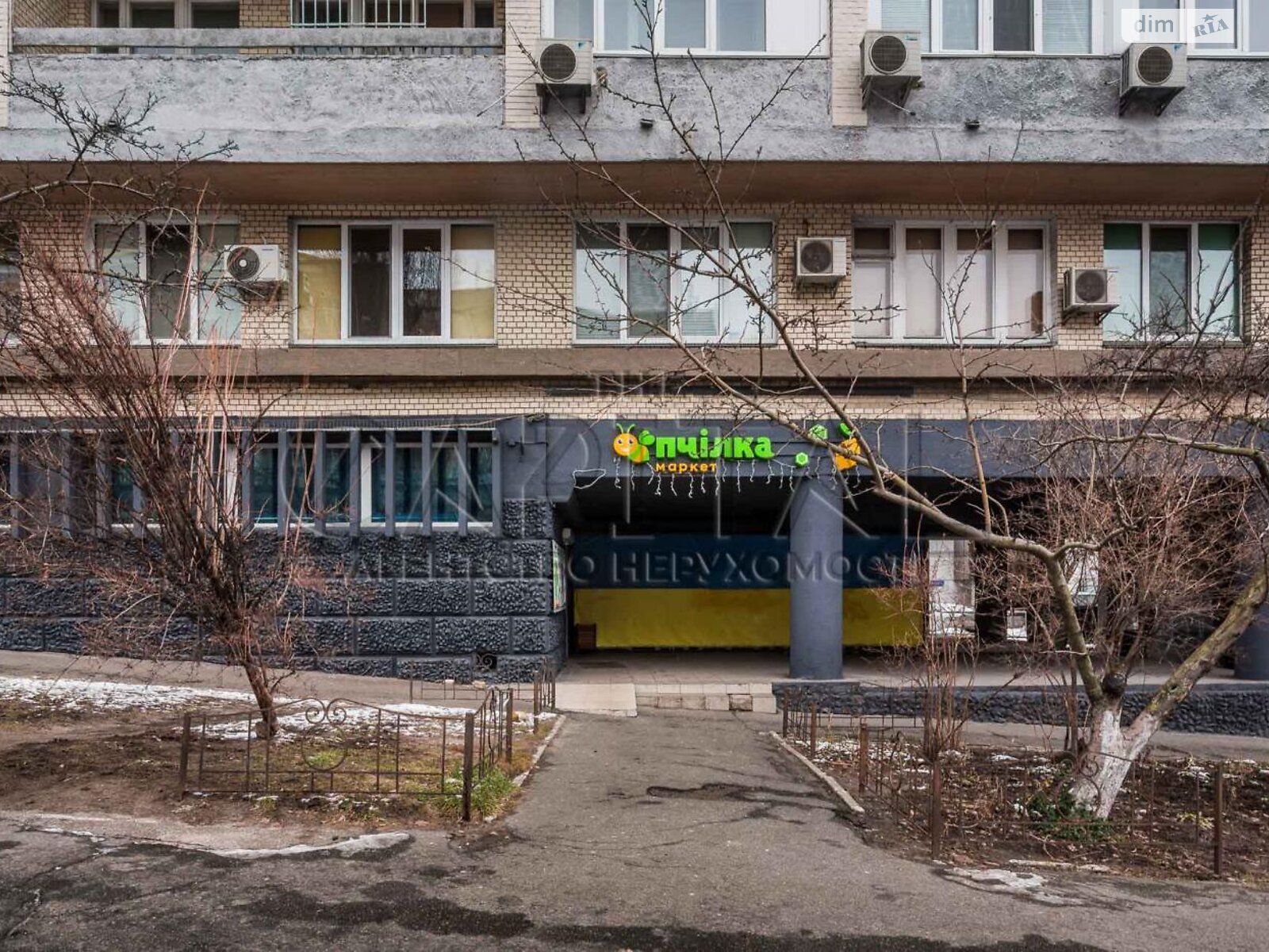 Комерційне приміщення в Києві, продаж по Володимирська вулиця 73/77, район Нова забудова, ціна: 680 000 доларів за об’єкт фото 1 Комерційне приміщення в Києві, продаж по Володимирська вулиця 73/77, район Нова забудова, ціна: 680 000 доларів за об’єкт фото 1