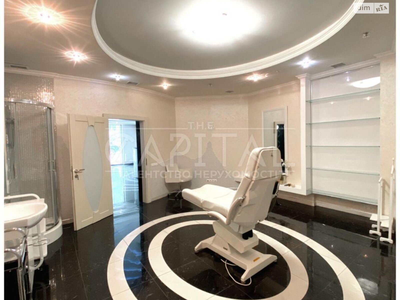 Коммерческое помещение в Киеве, Ольгинская улица 6, цена: продажи 3 300 000 долларов за объект фото 1 Коммерческое помещение в Киеве, Ольгинская улица 6, цена продажи: 3 300 000 долларов за объект фото 1
