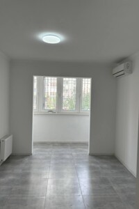 Коммерческое помещение в Киеве, продажа по Софии Русовой улица, район Осокорки, цена: 103 000 долларов за объект фото 2
