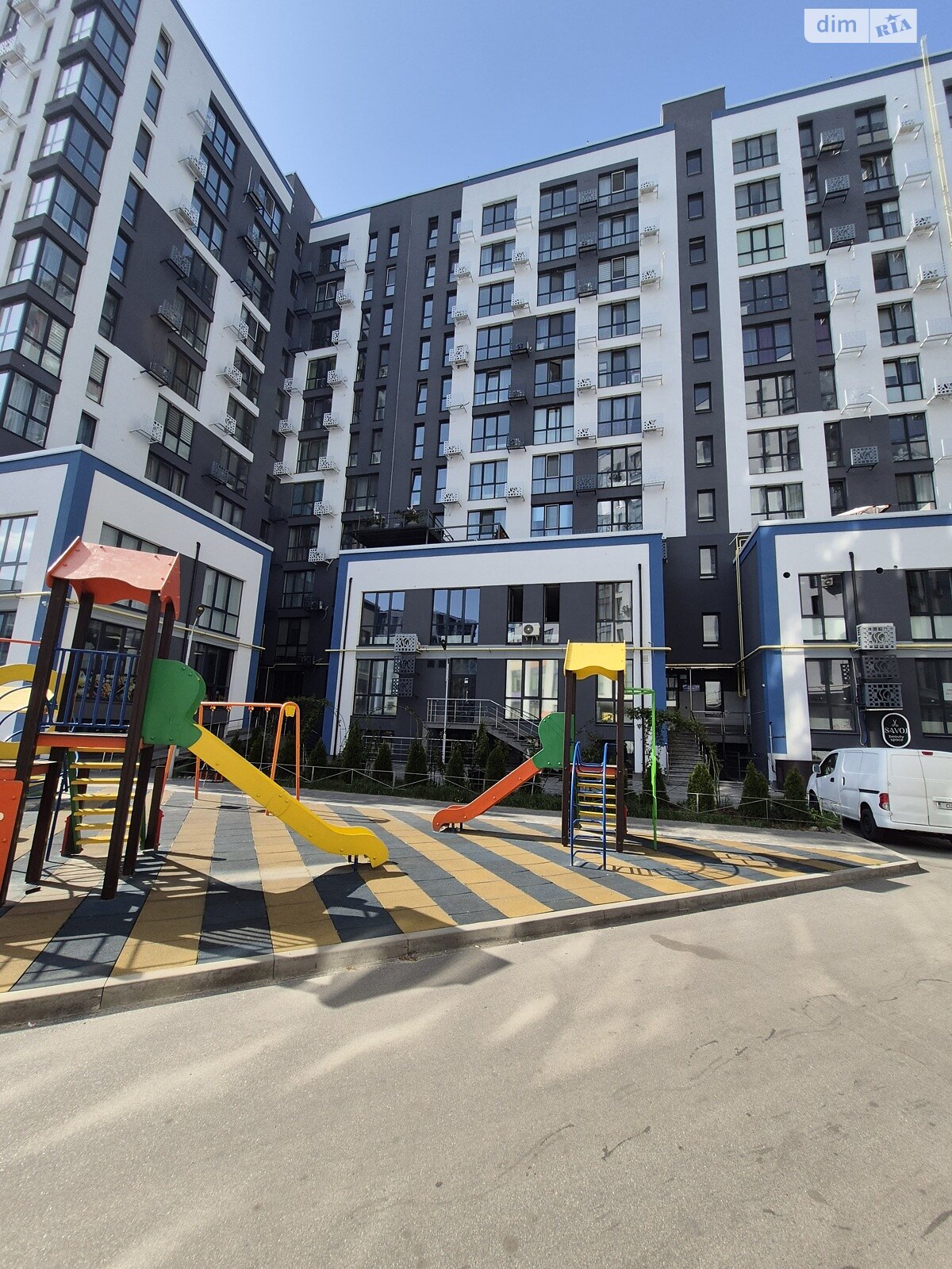 Коммерческое помещение в Киеве, продажа по Центральная улица, район Осокорки, цена: 36 000 долларов за объект фото 1 Коммерческое помещение в Киеве, продажа по Центральная улица, район Осокорки, цена: 36 000 долларов за объект фото 1