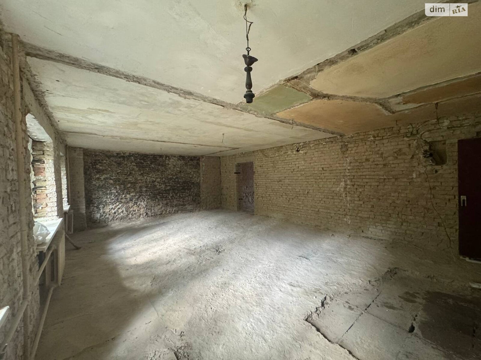 Комерційне приміщення в Києві, продаж по Василя Яна вулиця 2, район Паньківщина, ціна: 155 000 доларів за об’єкт фото 1 Комерційне приміщення в Києві, продаж по Василя Яна вулиця 2, район Паньківщина, ціна: 155 000 доларів за об’єкт фото 1