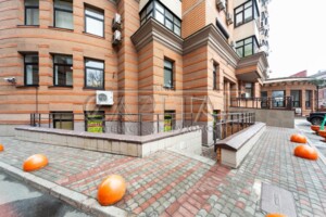 Комерційне приміщення в Києві, продаж по Лесі Українки бульвар 23А, район Печерськ, ціна: 295 000 доларів за об’єкт фото 2