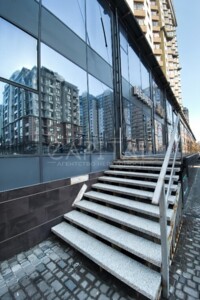 Коммерческое помещение в Киеве, продажа по Драгомирова улица, район Печерский, цена: 910 000 долларов за объект фото 2