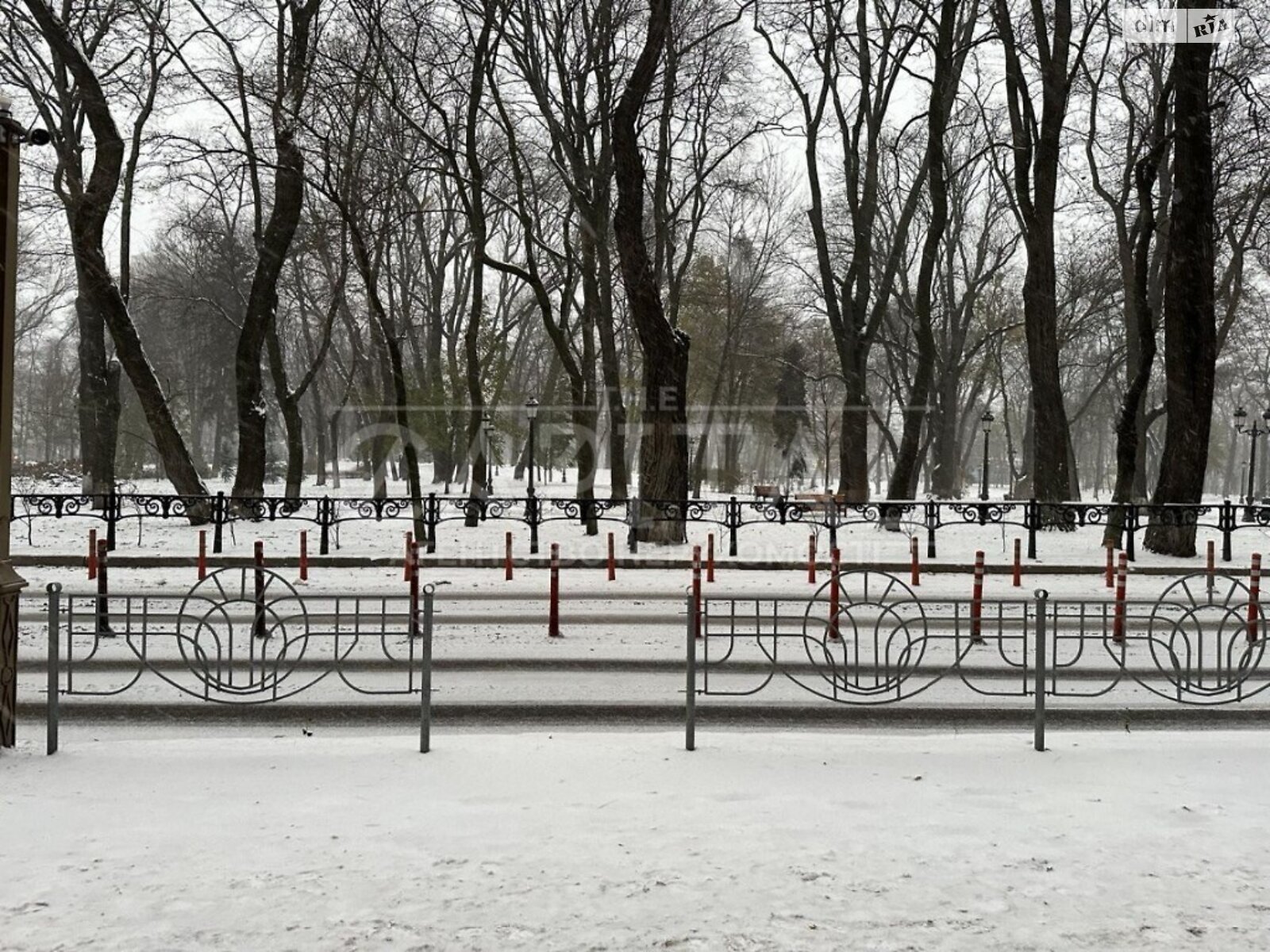 Комерційне приміщення в Києві, продаж по Михайла Грушевського вулиця 9, район Печерський, ціна: 395 000 доларів за об’єкт фото 1