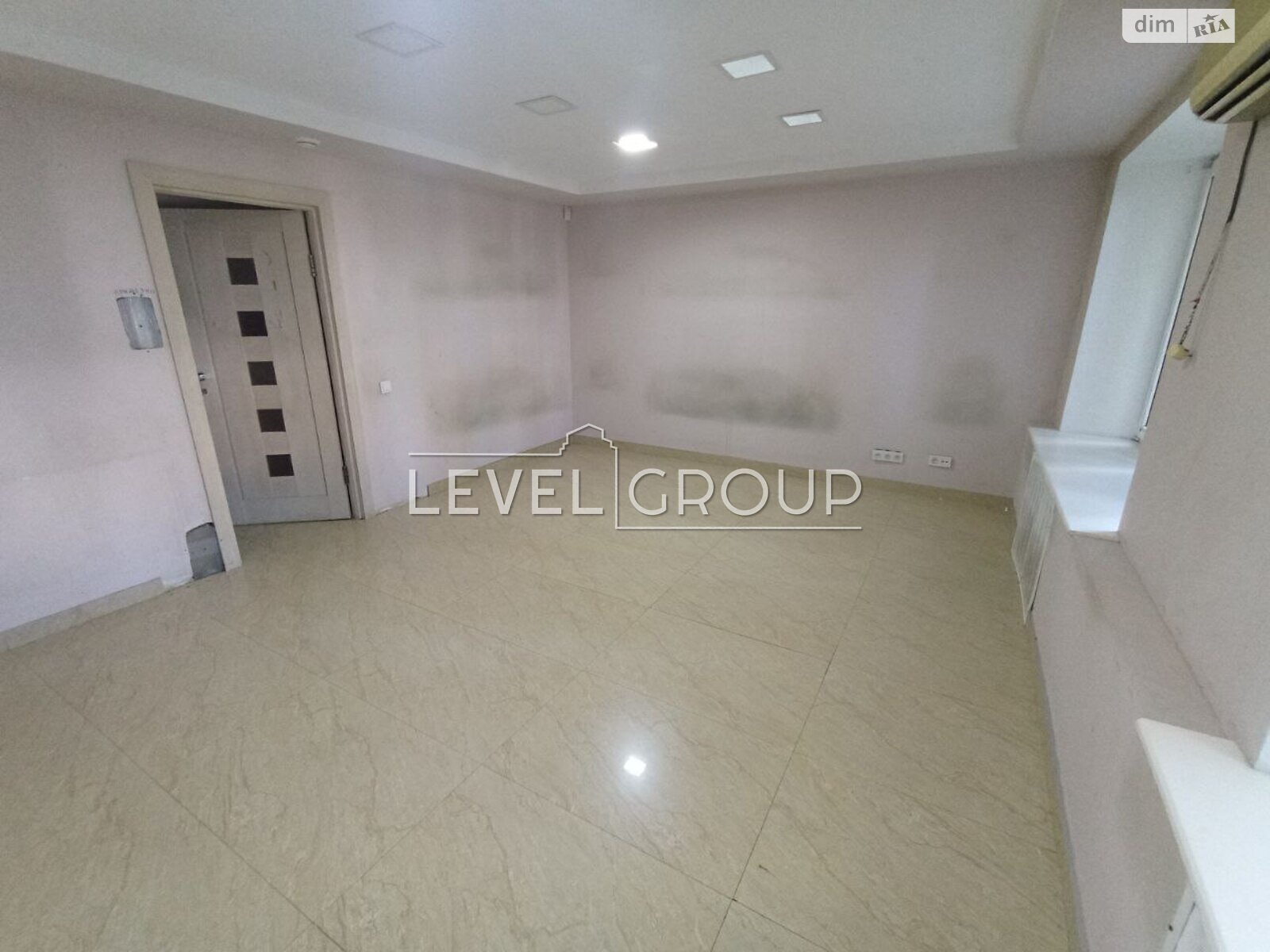 Коммерческое помещение в Киеве, продажа по Уманская улица 35, район Первомайский Массив, цена: 284 000 долларов за объект фото 1