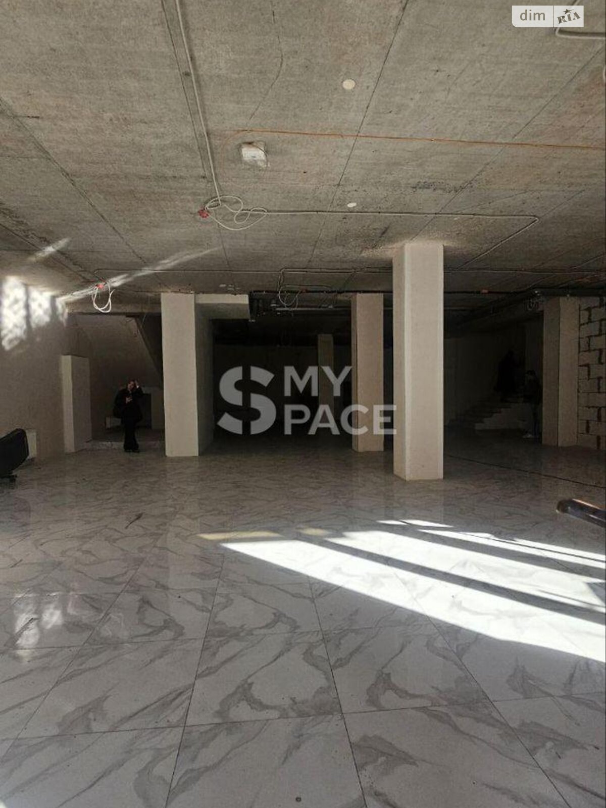 Коммерческое помещение в Киеве, продажа по Саксаганского улица 10, район Пирогов, цена: 3 000 долларов за объект фото 1