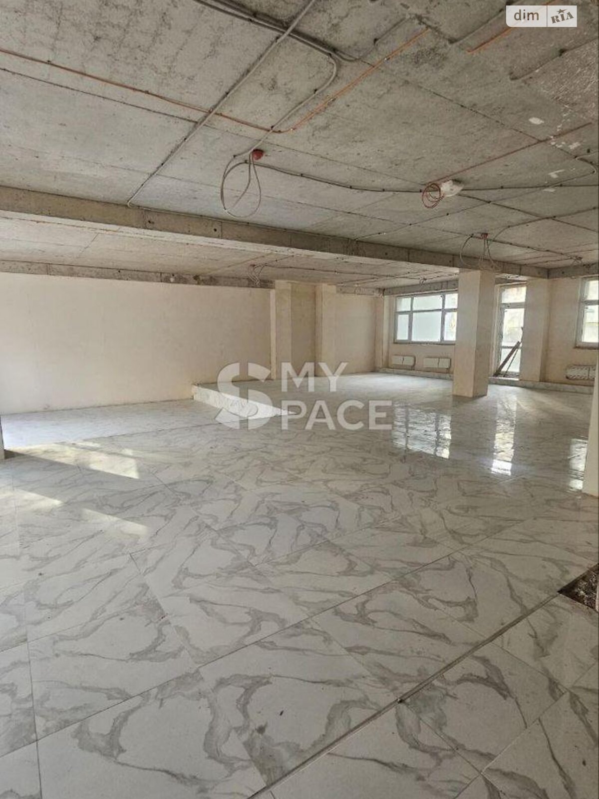 Коммерческое помещение в Киеве, продажа по Саксаганского улица 10, район Пирогов, цена: 3 000 долларов за объект фото 1