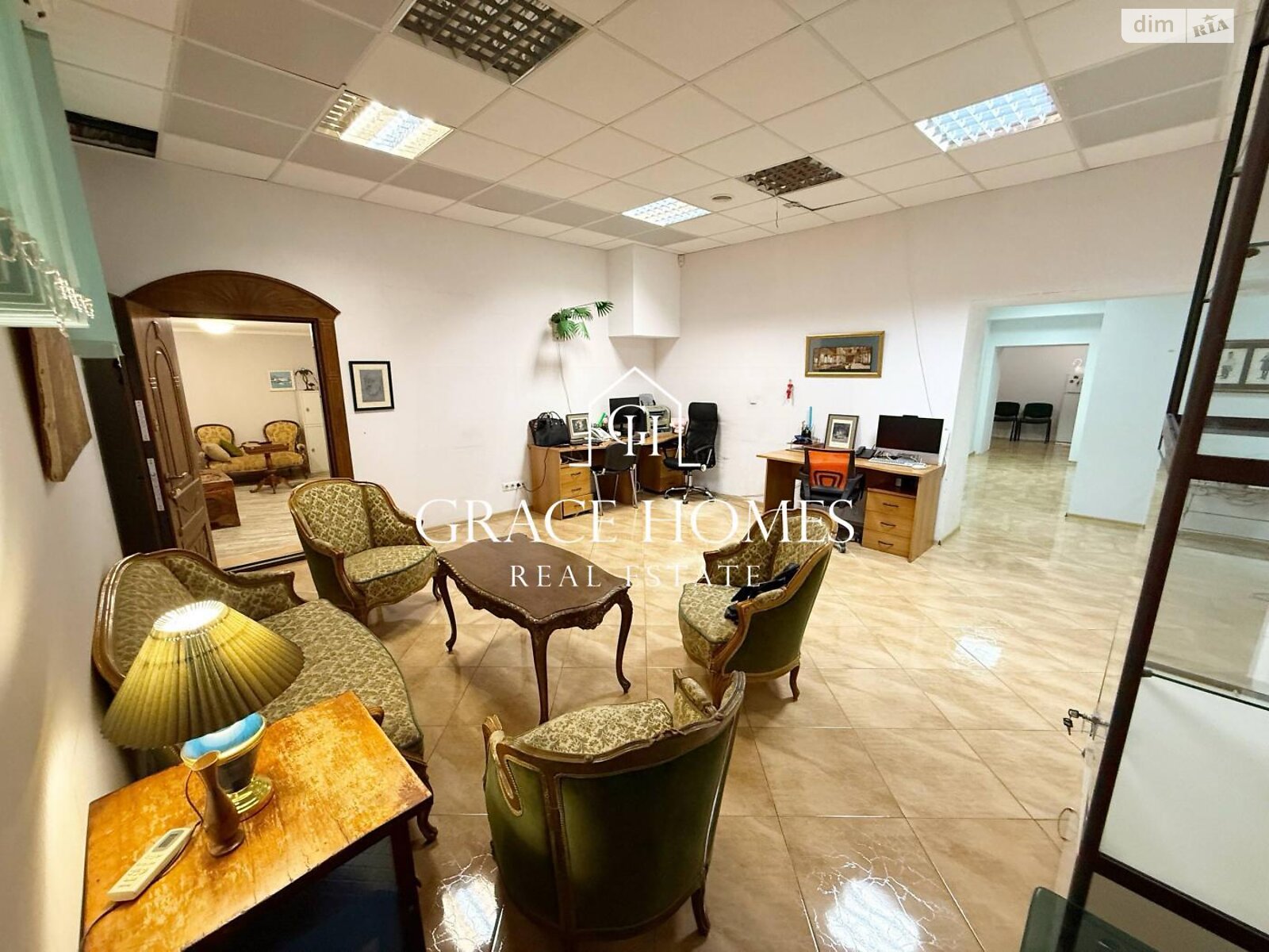 Коммерческое помещение в Киеве, продажа по Константиновская улица 63/12, район Подол, цена: 130 000 долларов за объект фото 1