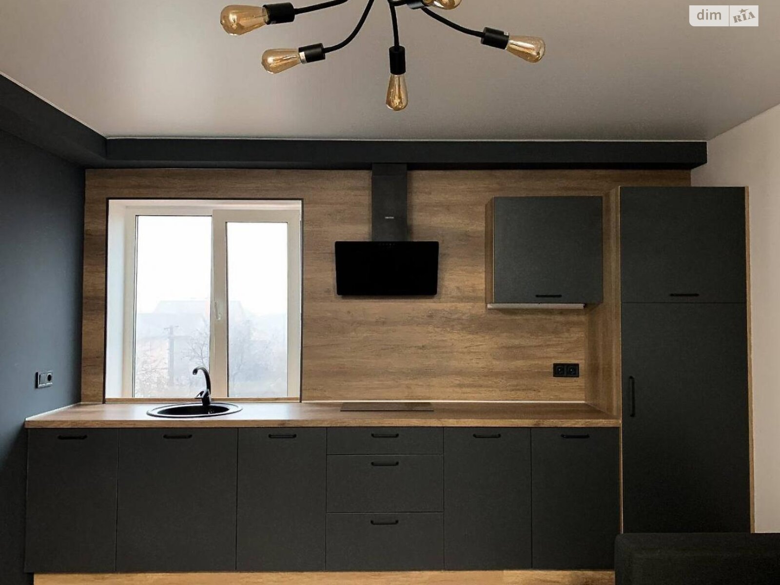 Коммерческое помещение в Киеве, продажа по вулиця Газопровідна 2 237, район Подольский, цена: 1 100 000 долларов за объект фото 1