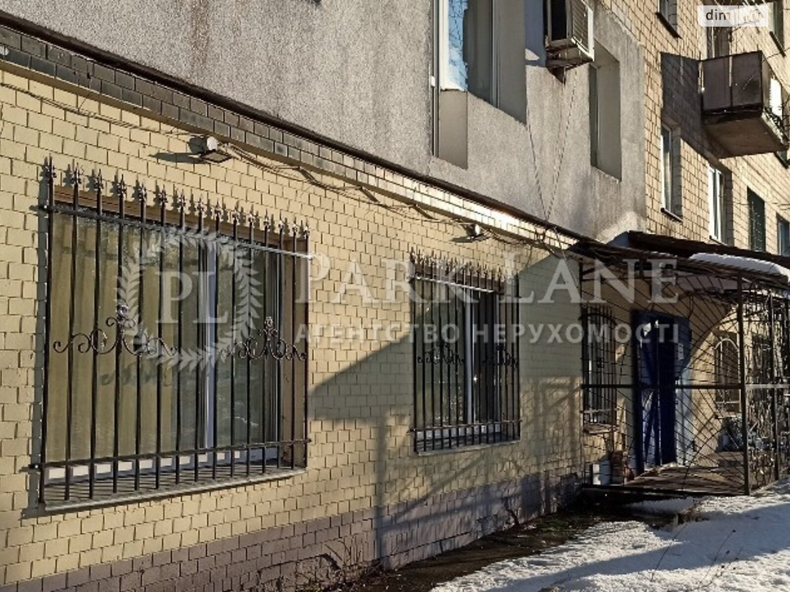 Коммерческое помещение в Киеве, продажа по Светлицкого улица 13, район Подольский, цена: 140 000 долларов за объект фото 1