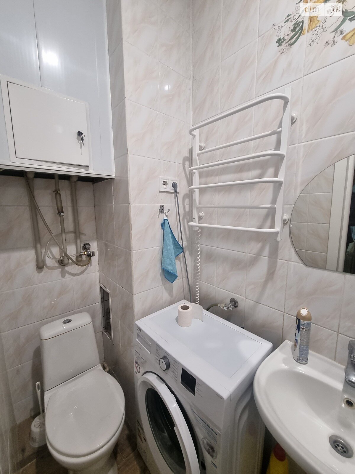 Комерційне приміщення в Києві, продаж по Олени Пчілки вулиця 5, район Позняки, ціна: 25 000 доларів за об’єкт фото 1 Комерційне приміщення в Києві, продаж по Олени Пчілки вулиця 5, район Позняки, ціна: 25 000 доларів за об’єкт фото 1