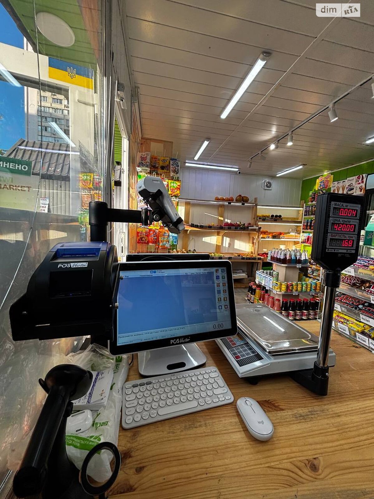 Комерційне приміщення в Києві, продаж по Лариси Руденко вулиця 21А, район Позняки, ціна: 9 000 доларів за об’єкт фото 1 Комерційне приміщення в Києві, продаж по Лариси Руденко вулиця 21А, район Позняки, ціна: 9 000 доларів за об’єкт фото 1