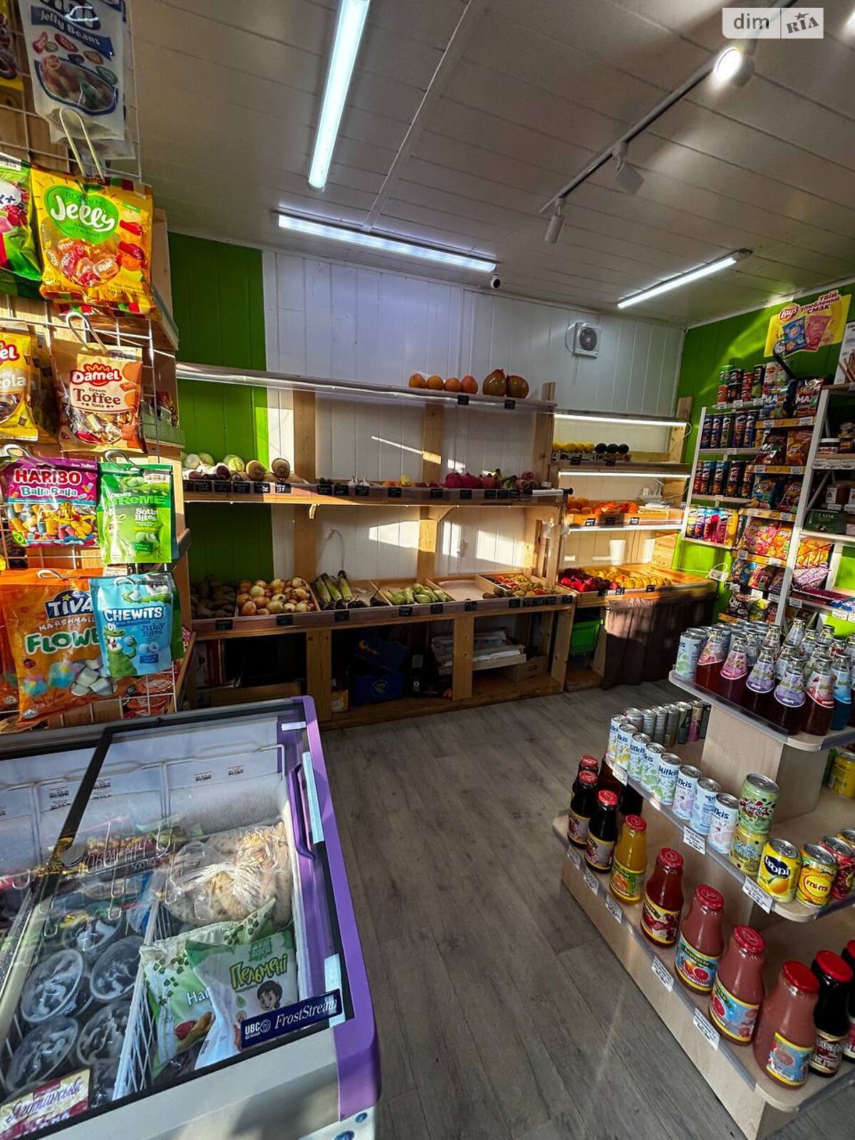 Комерційне приміщення в Києві, продаж по Лариси Руденко вулиця 21А, район Позняки, ціна: 9 000 доларів за об’єкт фото 1 Комерційне приміщення в Києві, продаж по Лариси Руденко вулиця 21А, район Позняки, ціна: 9 000 доларів за об’єкт фото 1