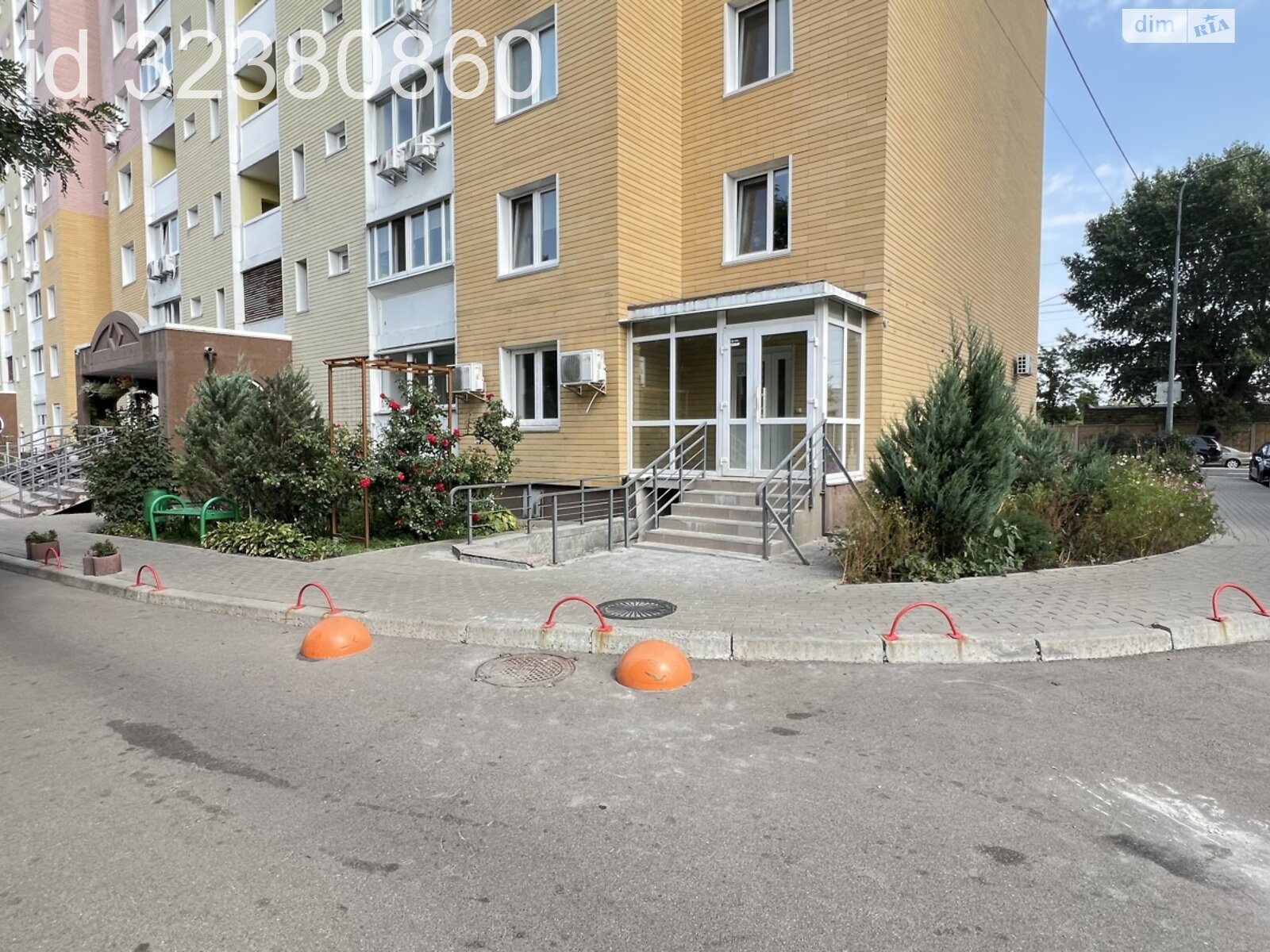 Коммерческое помещение в Киеве, продажа по Науки проспект 60А, район Проспект Науки, цена: 66 950 долларов за объект фото 1 Коммерческое помещение в Киеве, продажа по Науки проспект 60А, район Проспект Науки, цена: 66 950 долларов за объект фото 1