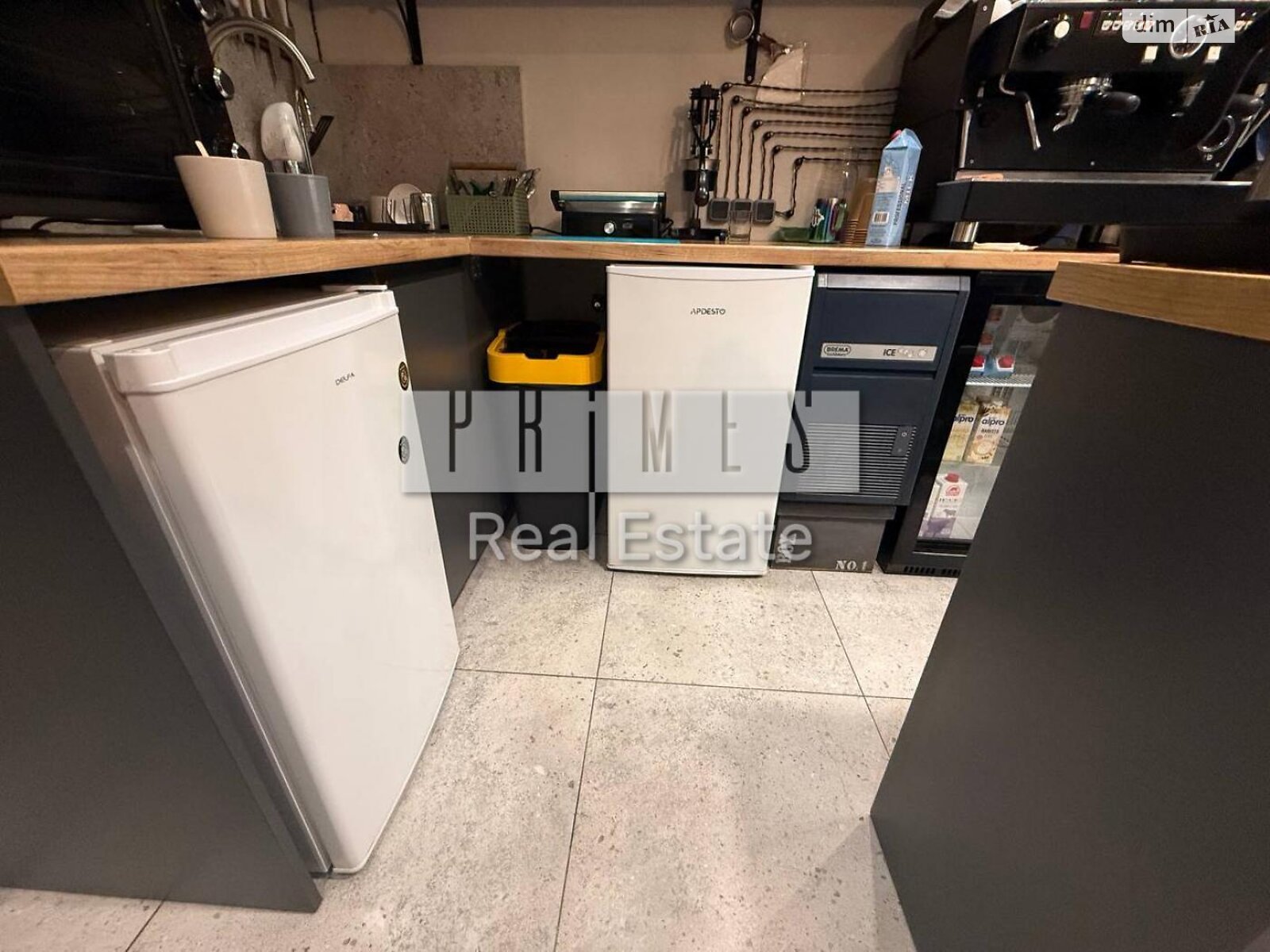 Коммерческое помещение в Киеве, продажа по Игоря Шамо (Алексея Давыдова) бульвар, район Русановка, цена: 120 000 долларов за объект фото 1 Коммерческое помещение в Киеве, продажа по Игоря Шамо (Алексея Давыдова) бульвар, район Русановка, цена: 120 000 долларов за объект фото 1