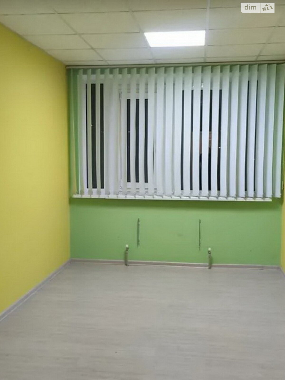 Коммерческое помещение в Киеве, продажа по Большая Китаевская улица 53, район Саперная Слободка, цена: 190 000 долларов за объект фото 1 Коммерческое помещение в Киеве, продажа по Большая Китаевская улица 53, район Саперная Слободка, цена: 190 000 долларов за объект фото 1