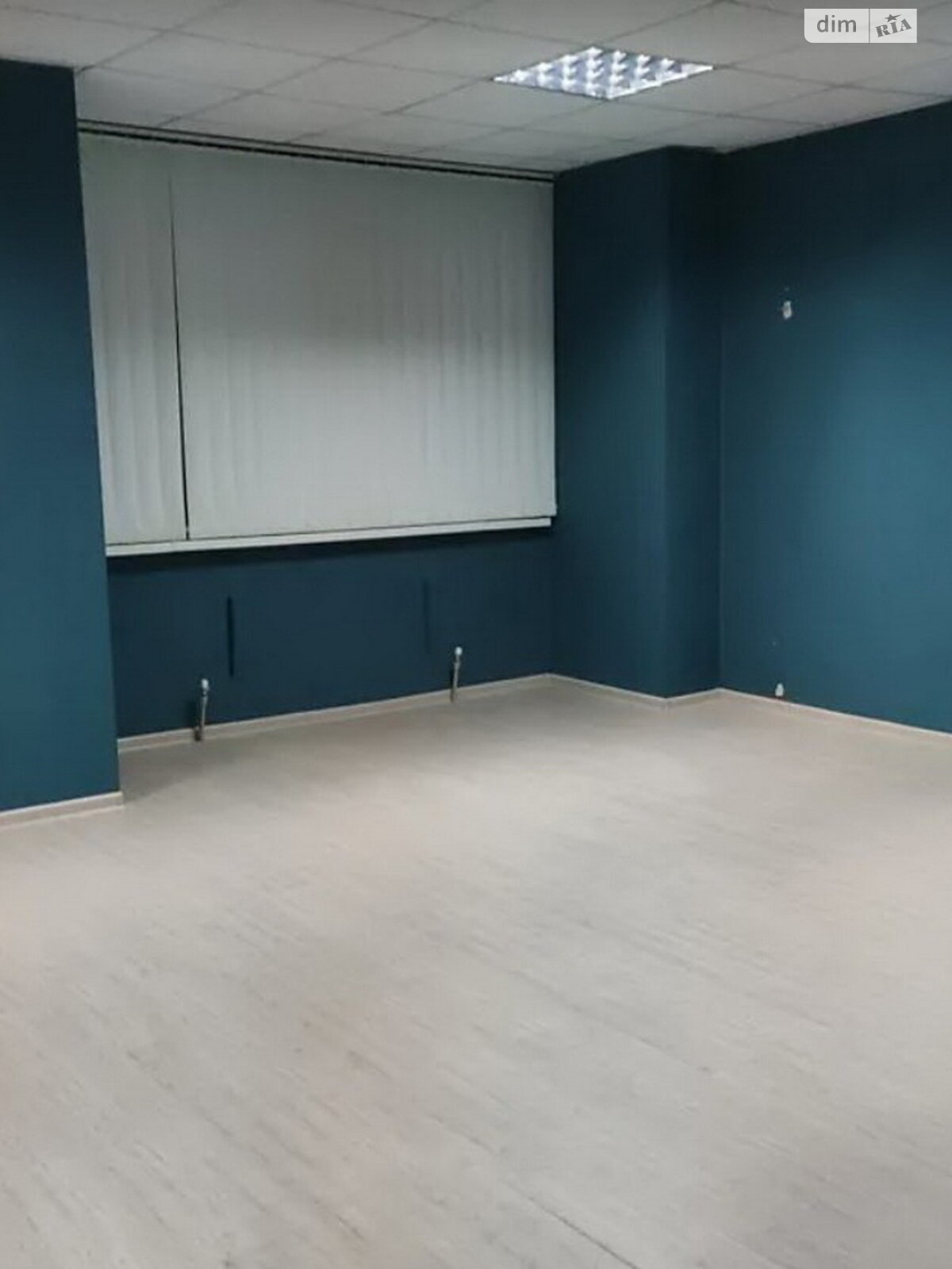 Коммерческое помещение в Киеве, продажа по Большая Китаевская улица 53, район Саперная Слободка, цена: 190 000 долларов за объект фото 1 Коммерческое помещение в Киеве, продажа по Большая Китаевская улица 53, район Саперная Слободка, цена: 190 000 долларов за объект фото 1